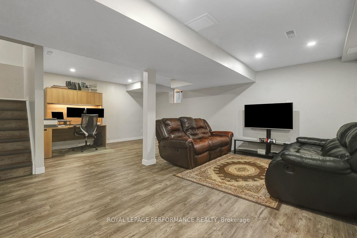 Photo 19 of 417 Meadowhawk Crescent, Ottawa, Barrhaven - Stonebridge — HOMEH