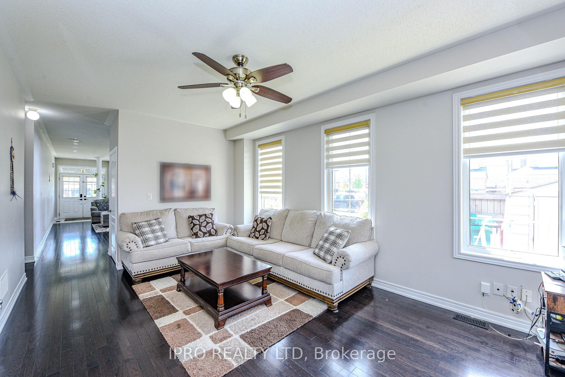 Photo 4 of 44 Templehill Road, Brampton, Sandringham-Wellington — HOMEH