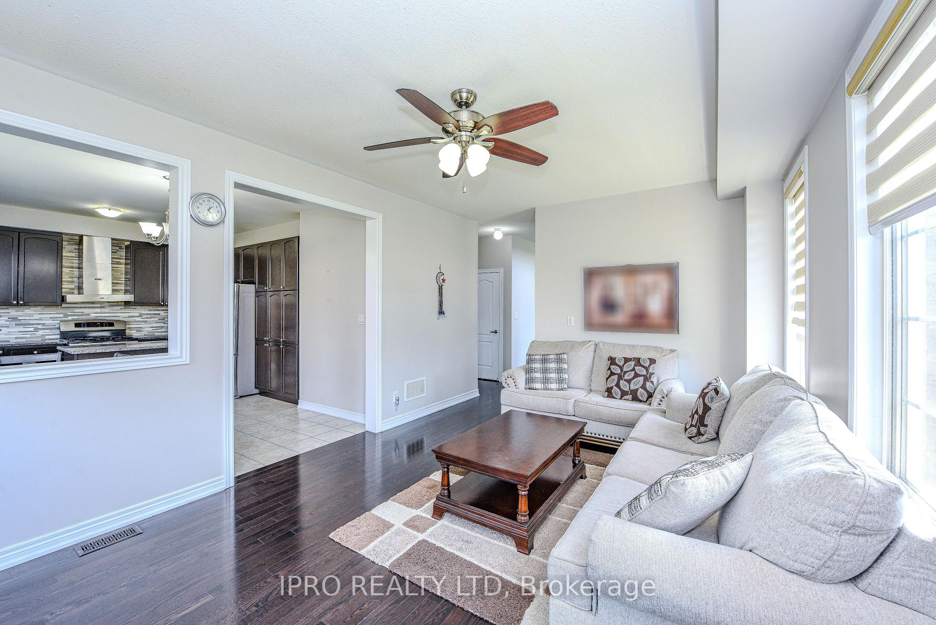 Photo 33 of 44 Templehill Road, Brampton, Sandringham-Wellington — HOMEH