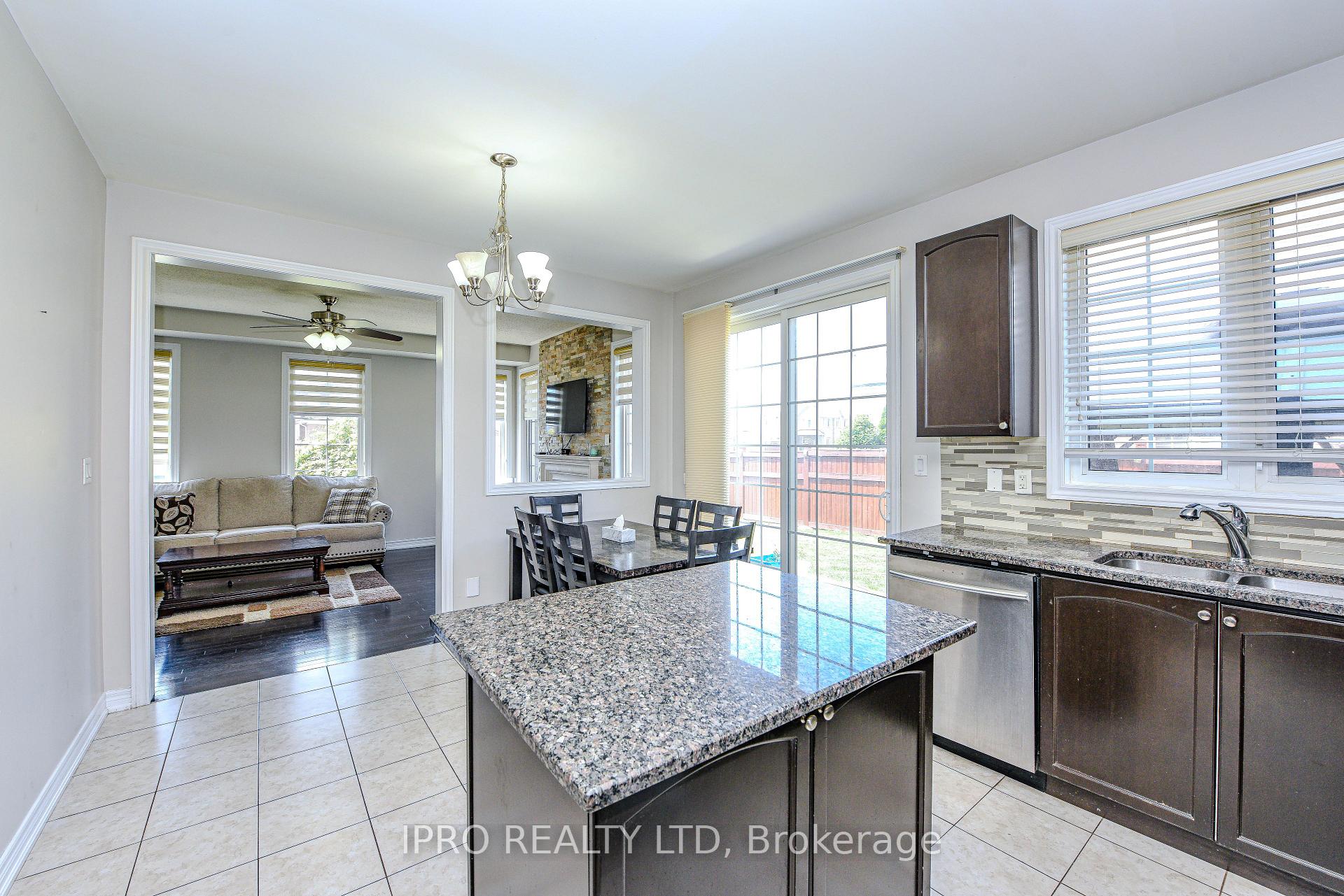 Photo 6 of 44 Templehill Road, Brampton, Sandringham-Wellington — HOMEH