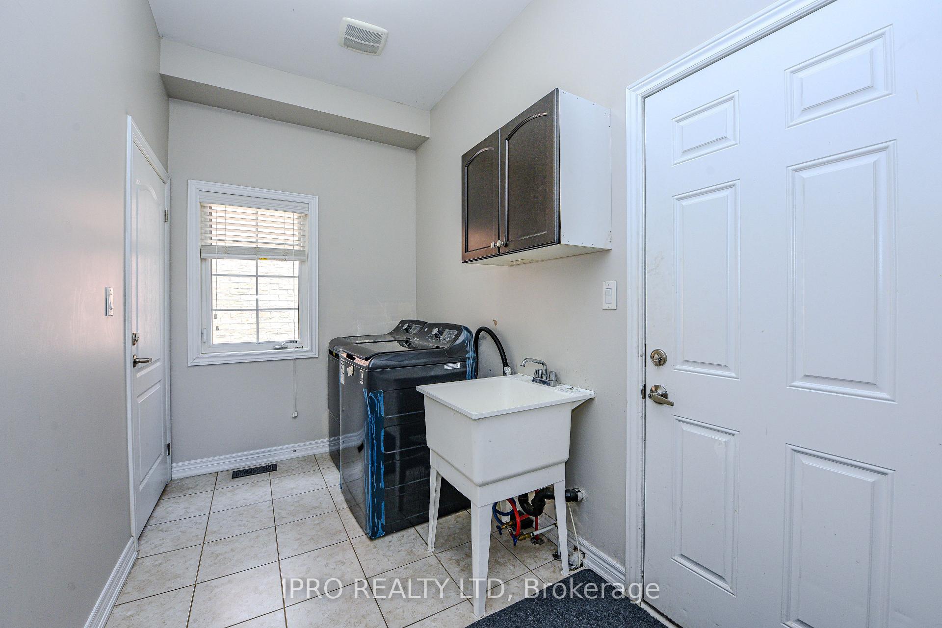 Photo 21 of 44 Templehill Road, Brampton, Sandringham-Wellington — HOMEH