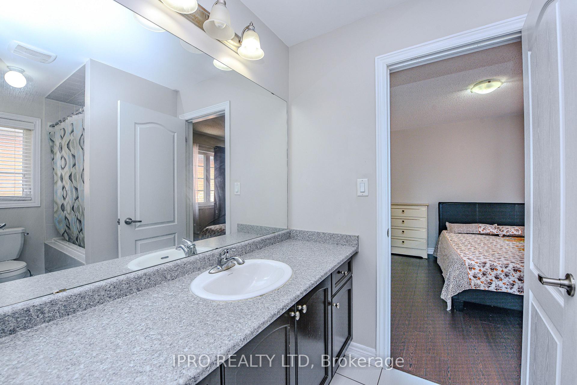 Photo 24 of 44 Templehill Road, Brampton, Sandringham-Wellington — HOMEH