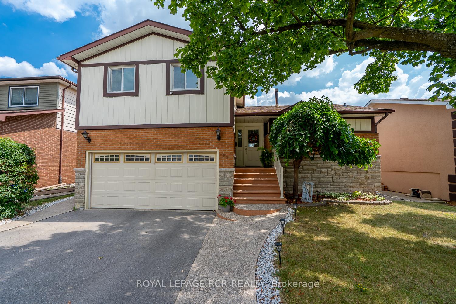 Photo 1 of 93 Charters Road, Brampton, Madoc — HOMEH