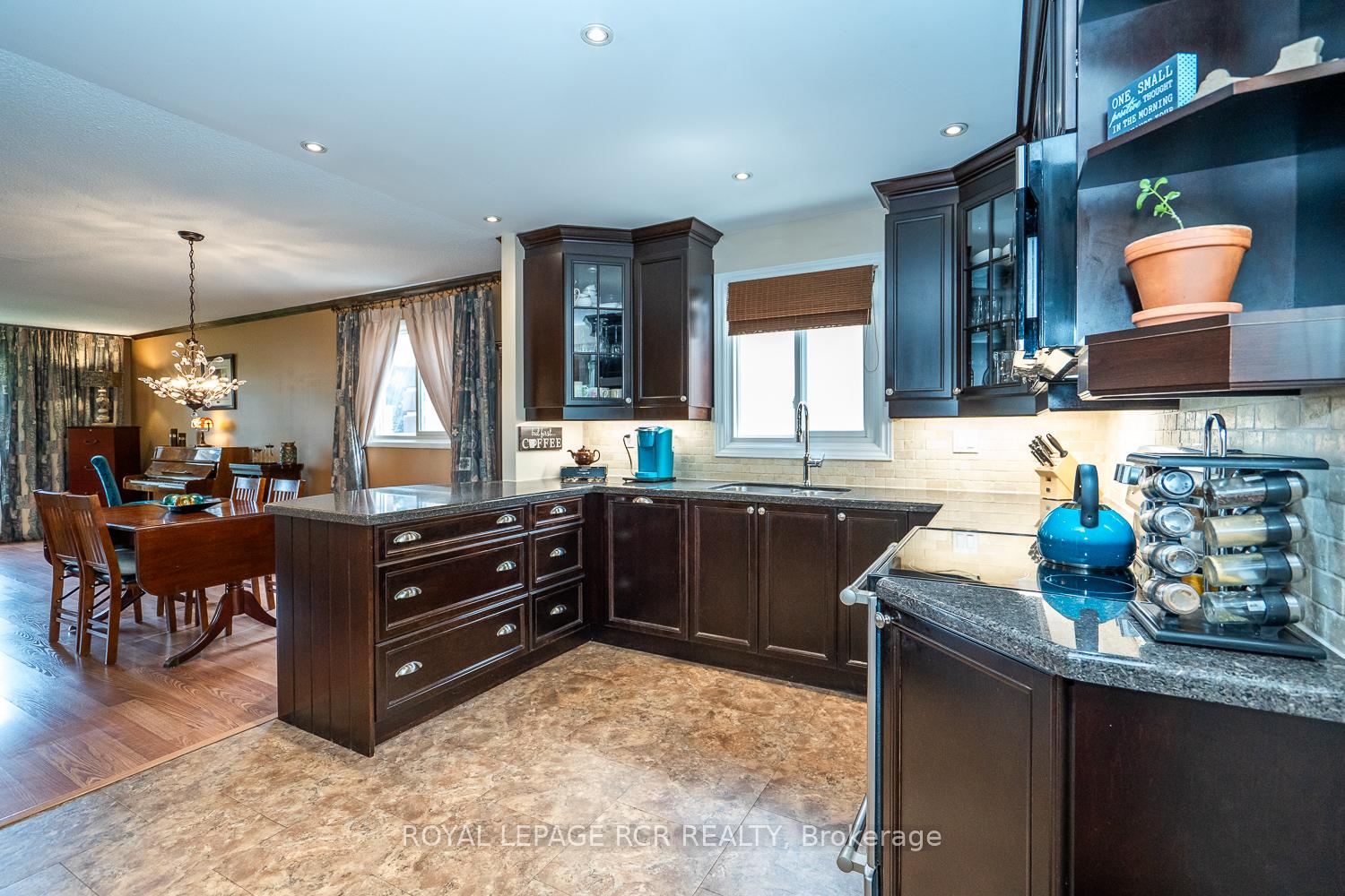 Photo 15 of 93 Charters Road, Brampton, Madoc — HOMEH
