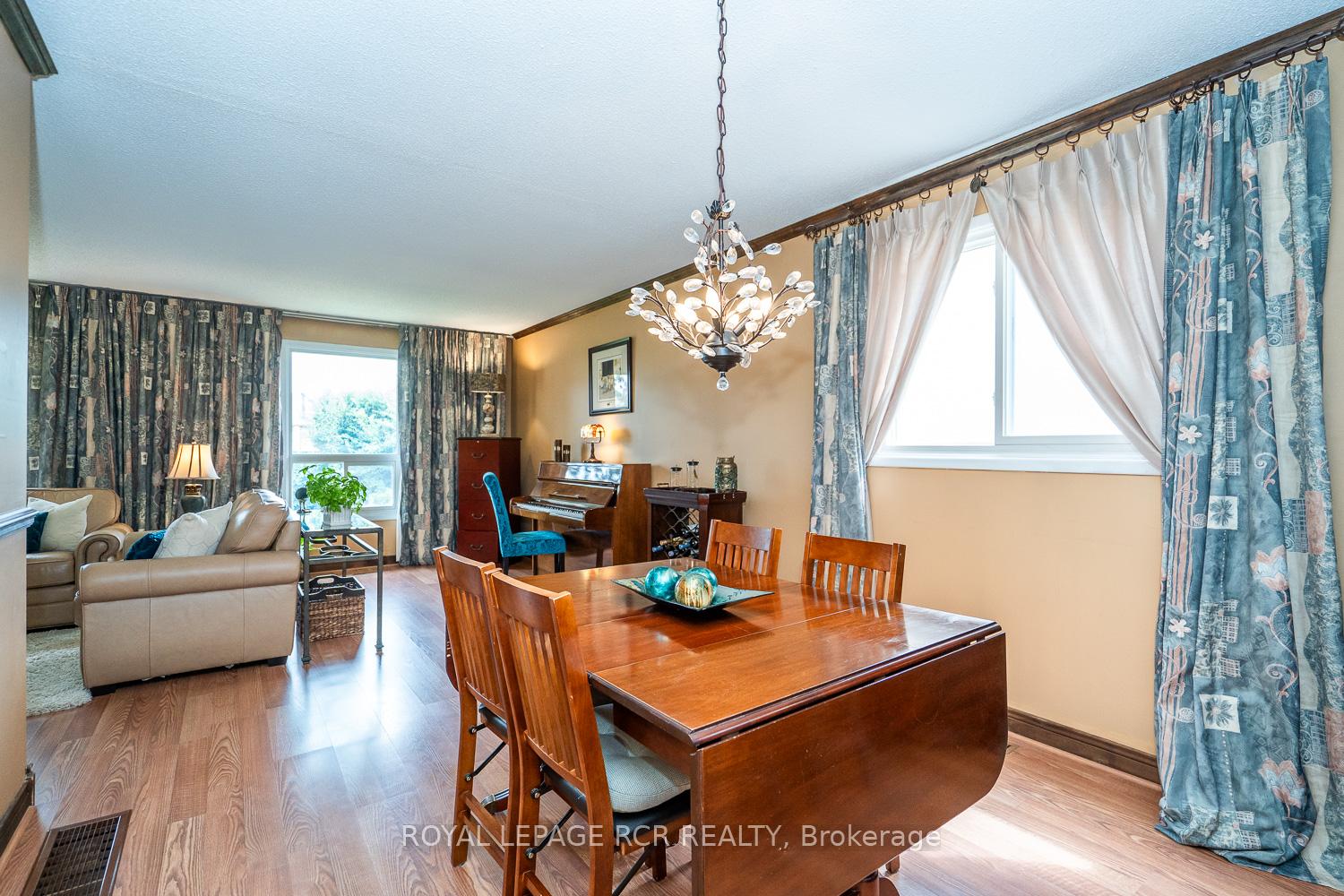 Photo 3 of 93 Charters Road, Brampton, Madoc — HOMEH