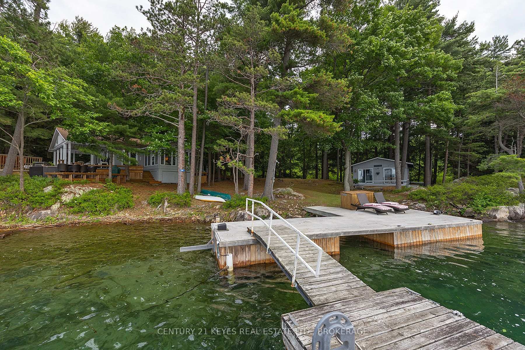 Photo 4 of 285 Wallace Island, Frontenac Islands, The Islands — HOMEH