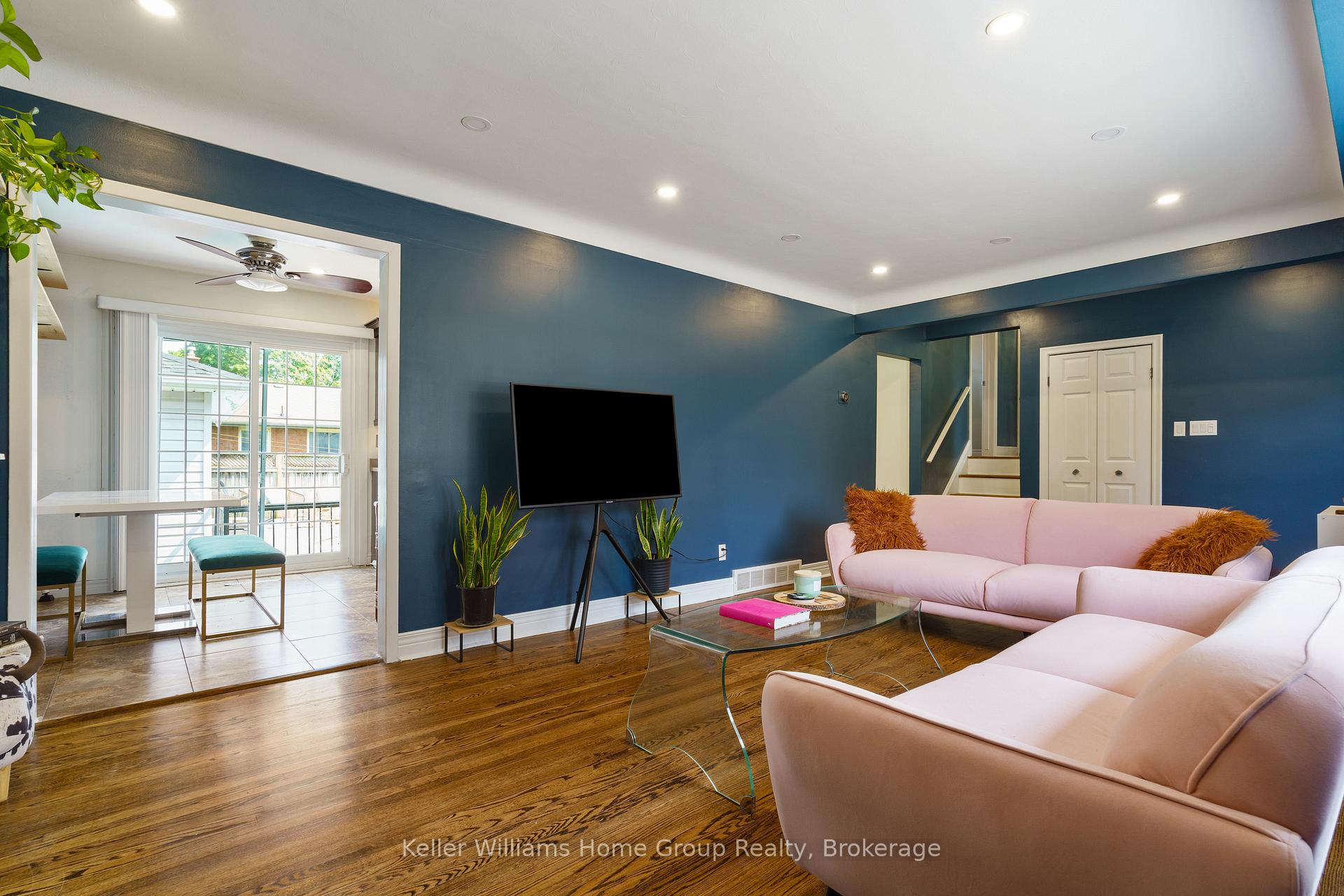 Photo 7 of 11 Kilbourne Crescent, St. Catharines, Bunting/Linwell — HOMEH