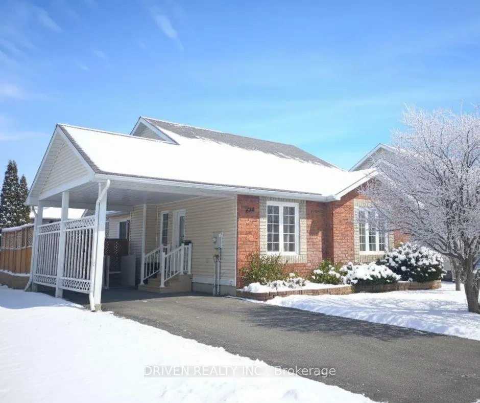 Front of 234 Hemlock Crescent