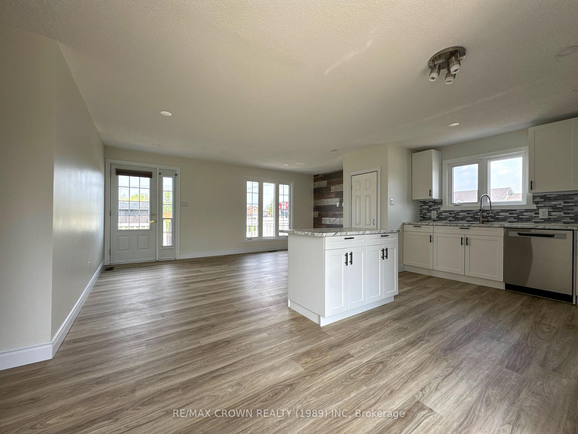 Photo 13 of 1 Bryant Street, Hearst — HOMEH