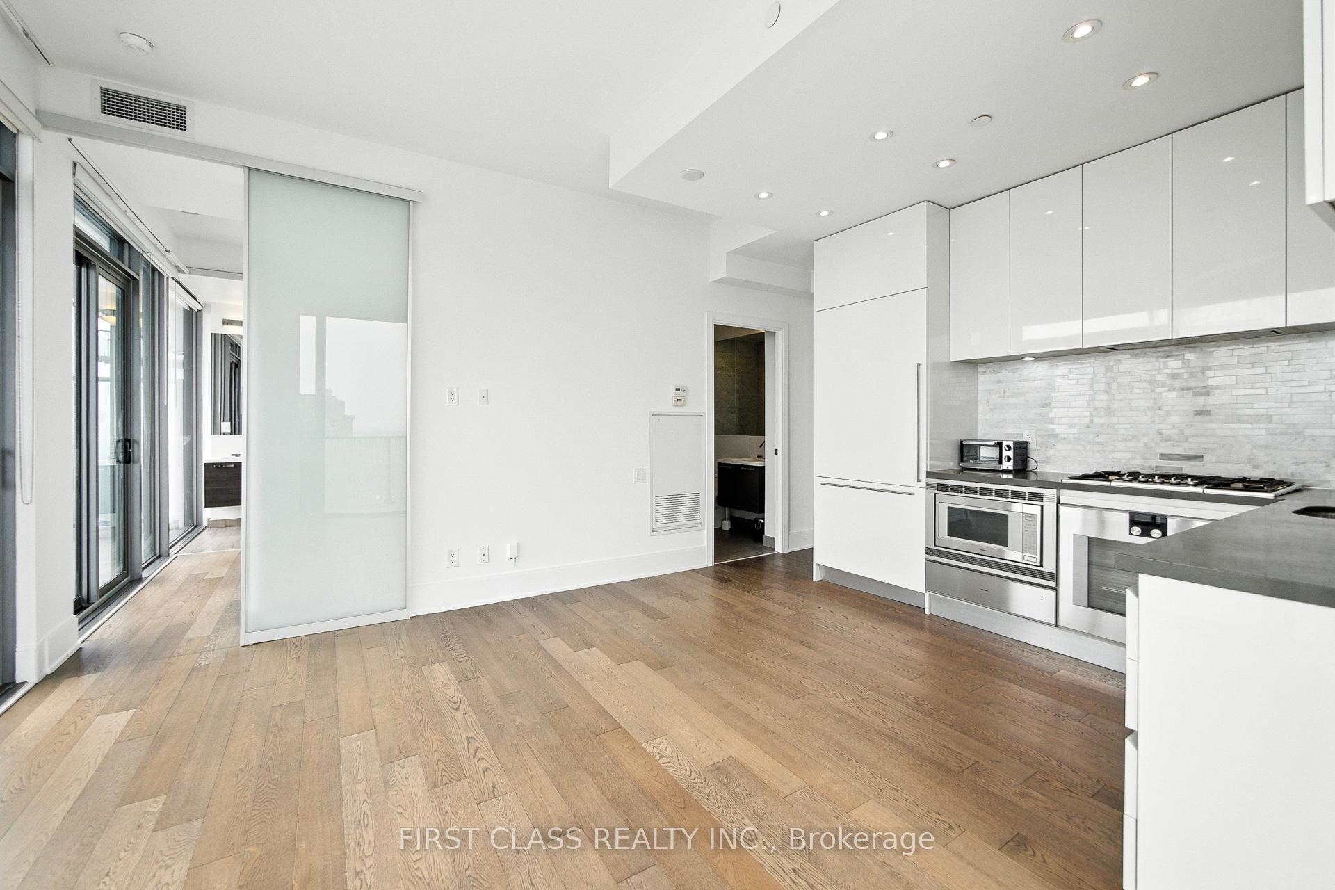 Photo 6 of Unit 4804, 42 Charles Street E, Toronto, Church-Yonge Corridor — HOMEH