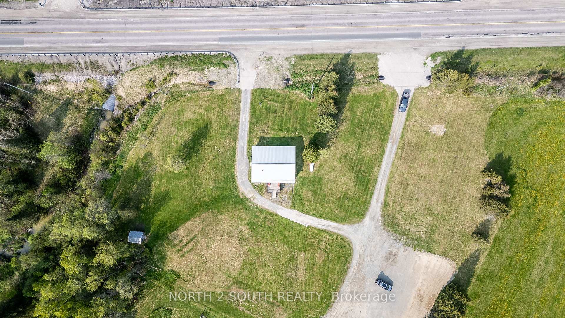 Photo 4 of 335147 Hwy 11 N, Englehart, Central Timiskaming — HOMEH