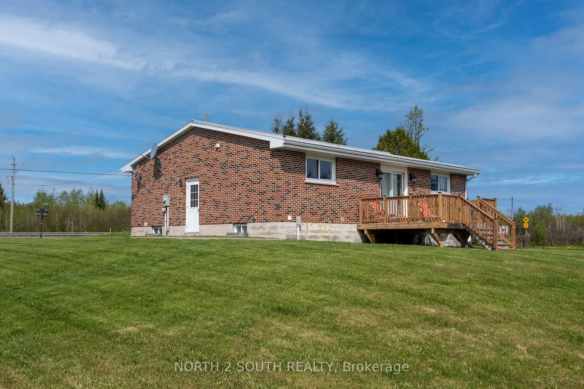 Photo 7 of 335147 Hwy 11 N, Englehart, Central Timiskaming — HOMEH
