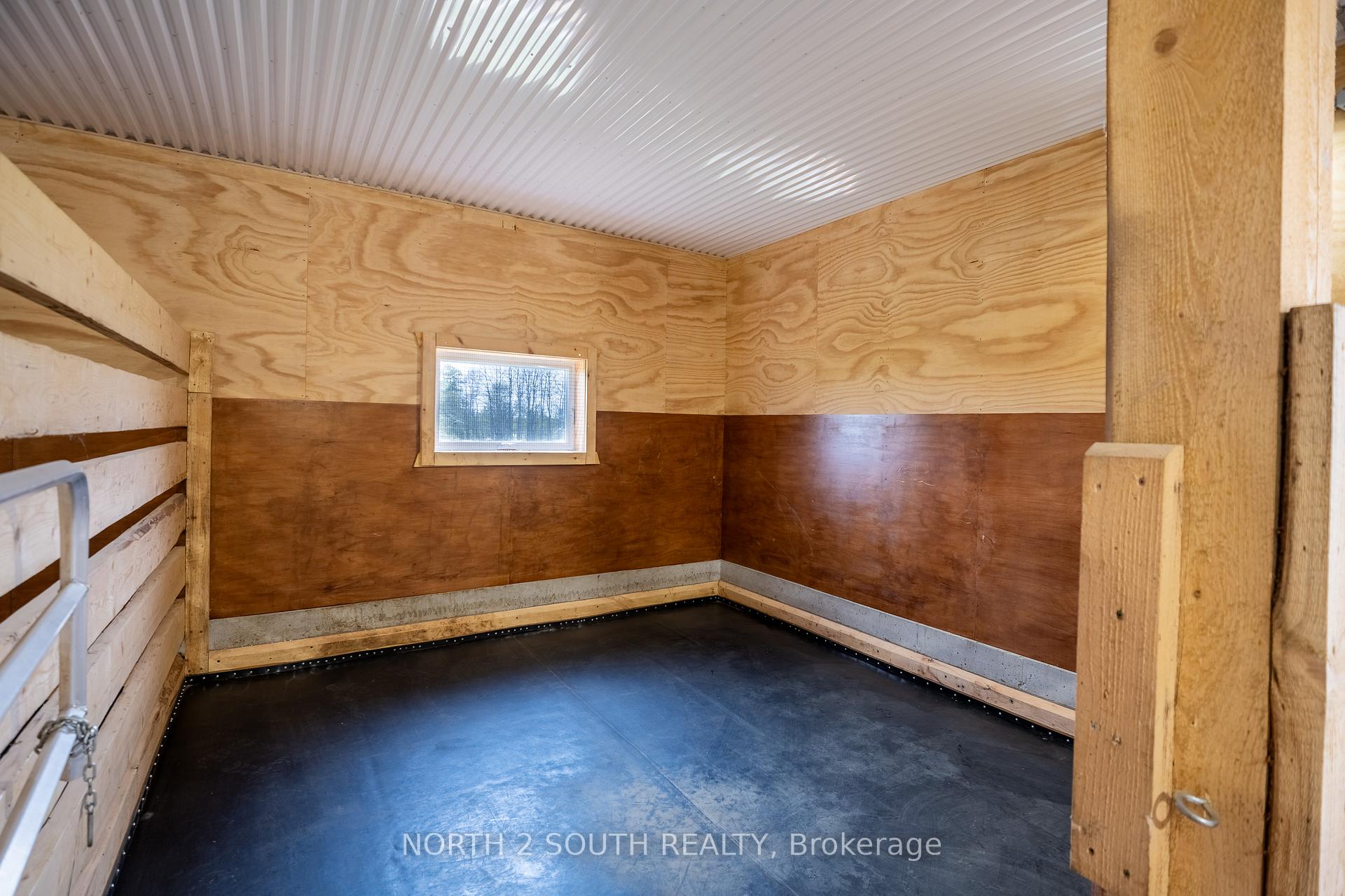 Photo 33 of 335147 Hwy 11 N, Englehart, Central Timiskaming — HOMEH