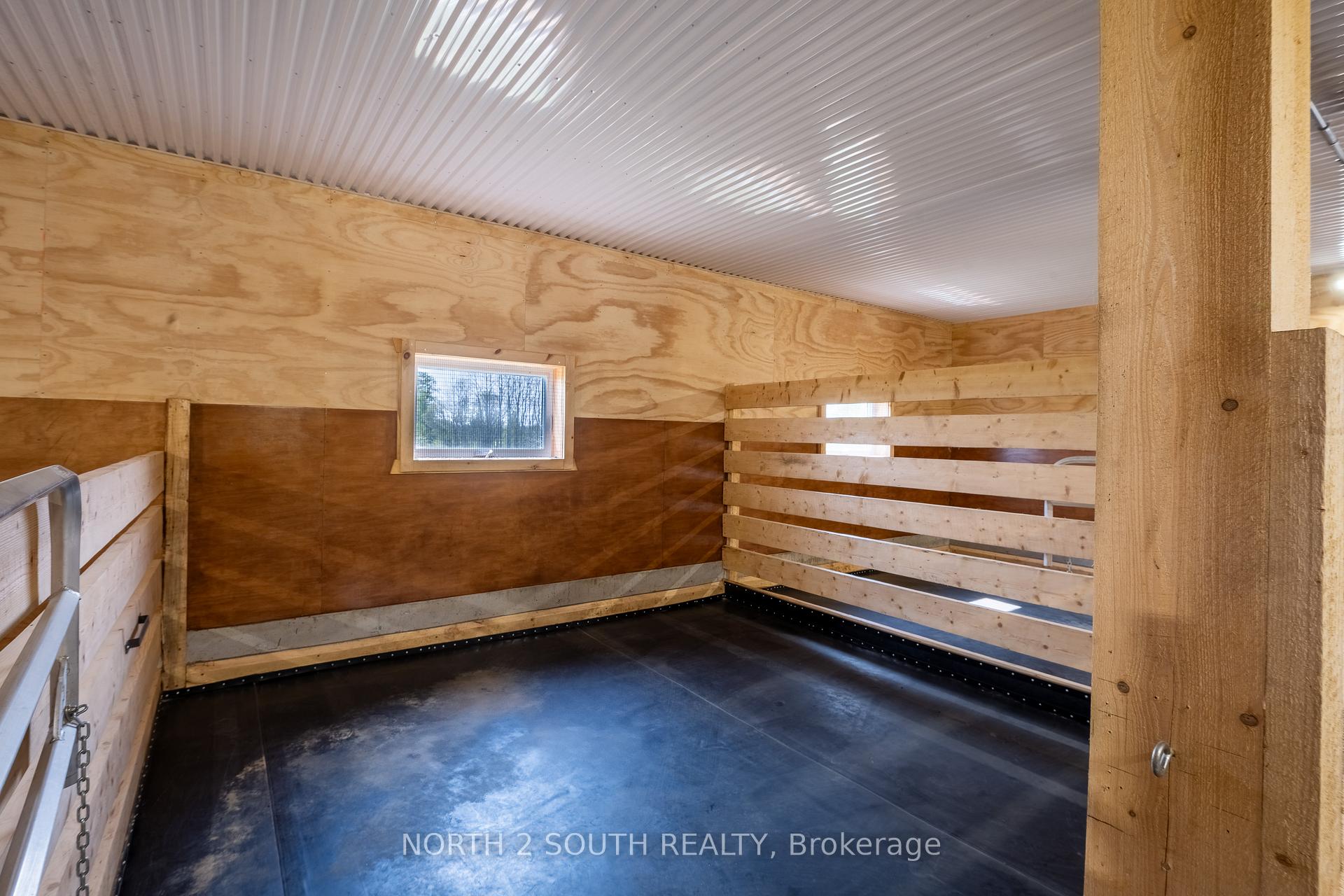 Photo 34 of 335147 Hwy 11 N, Englehart, Central Timiskaming — HOMEH