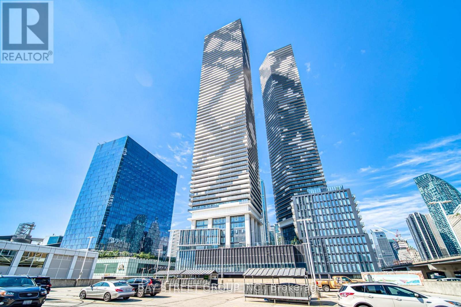 Photo 2 of Unit 4202, 138 Downes Street, Toronto, Waterfront Communities — HOMEH