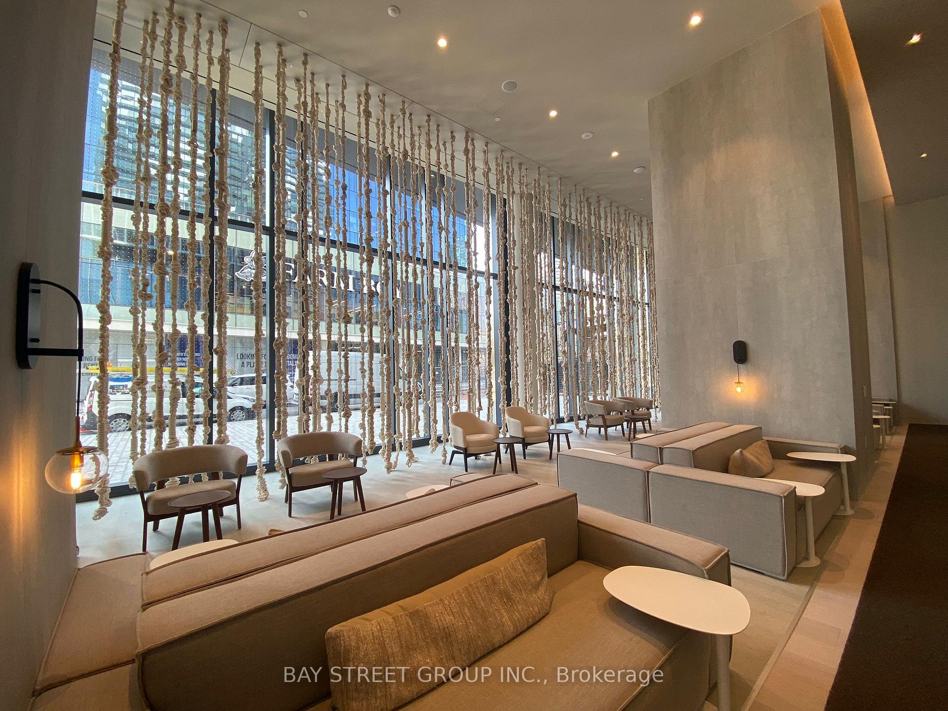 Photo 3 of Unit 4202, 138 Downes Street, Toronto, Waterfront Communities — HOMEH