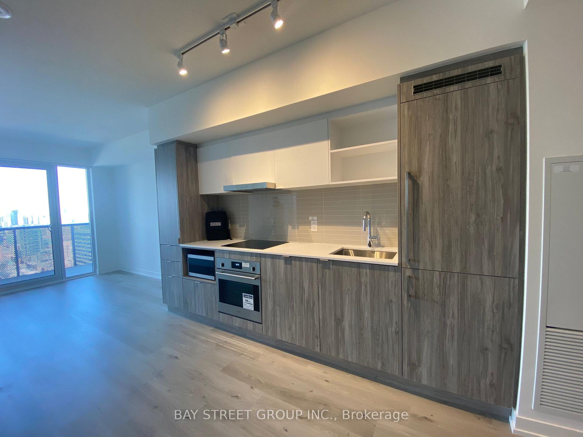 Photo 5 of Unit 4202, 138 Downes Street, Toronto, Waterfront Communities — HOMEH