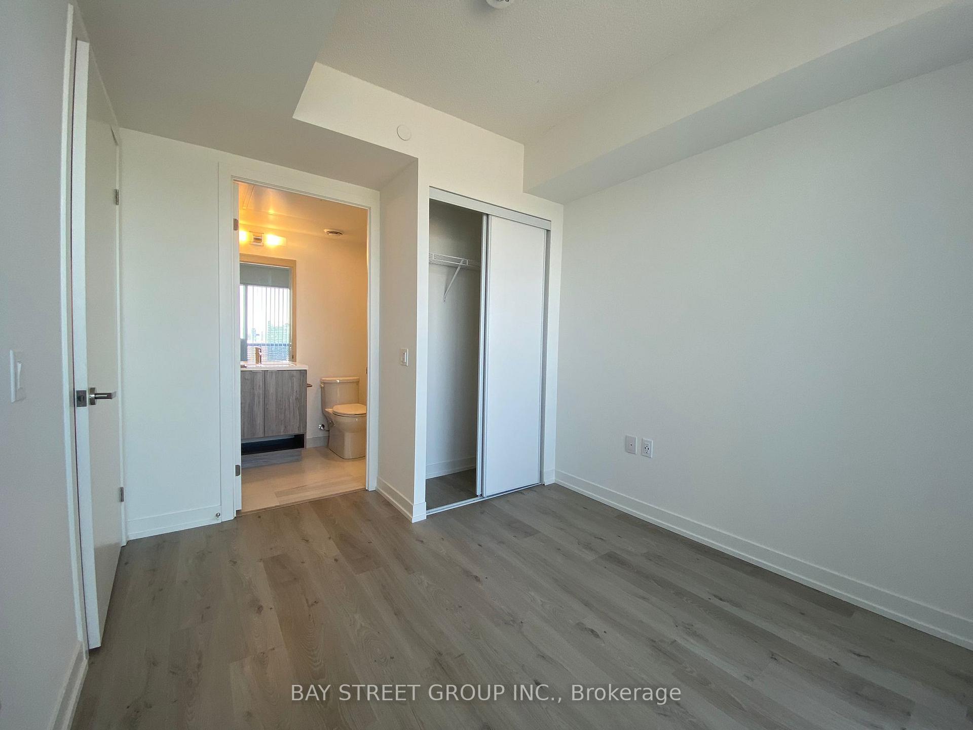 Photo 8 of Unit 4202, 138 Downes Street, Toronto, Waterfront Communities — HOMEH