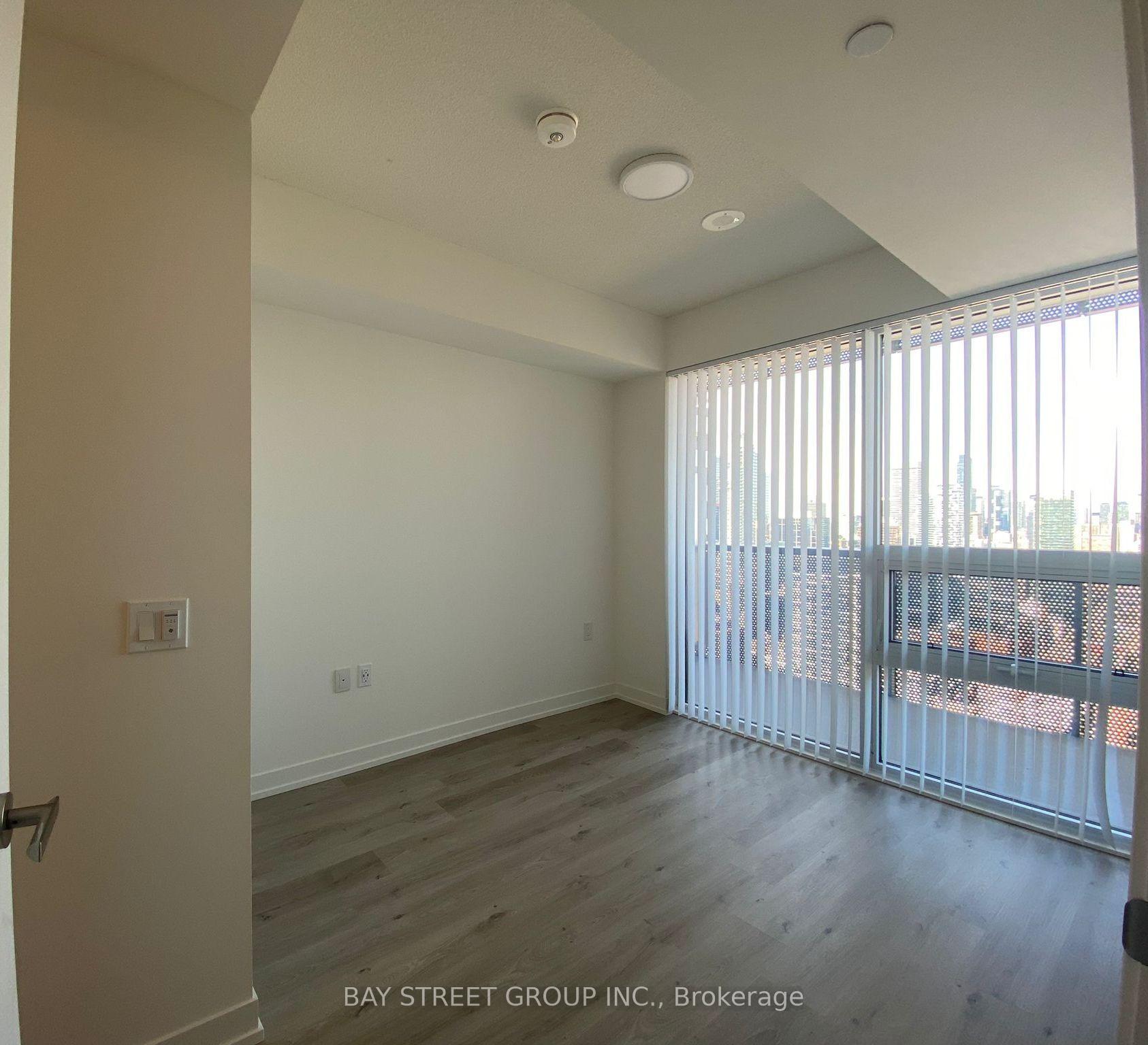 Photo 9 of Unit 4202, 138 Downes Street, Toronto, Waterfront Communities — HOMEH