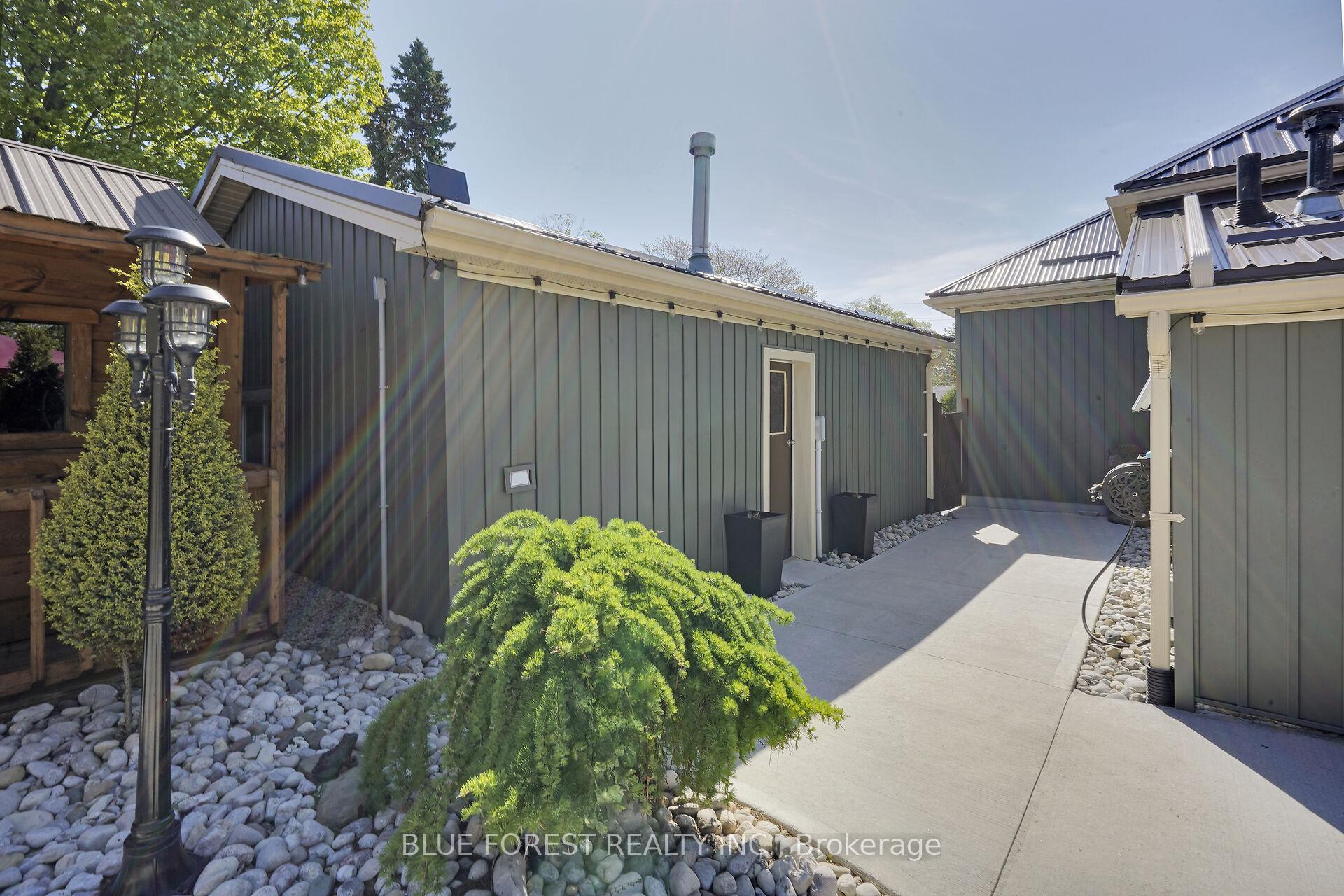 Photo 34 of 211 Mary Street, Dutton/Dunwich, Dutton — HOMEH