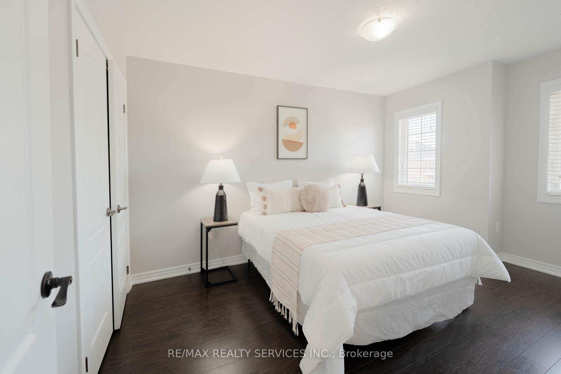 Photo 14 of 15 Ebury Drive, Brampton, Credit Valley — HOMEH