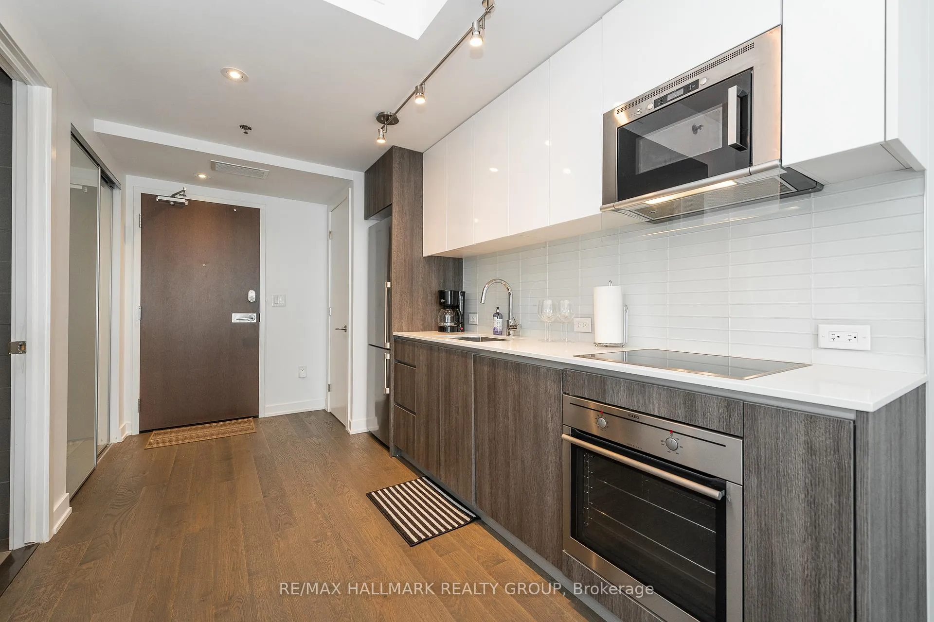 Photo 7 of Unit 1806, 199 Slater Street, Ottawa, Ottawa Centre — HOMEH