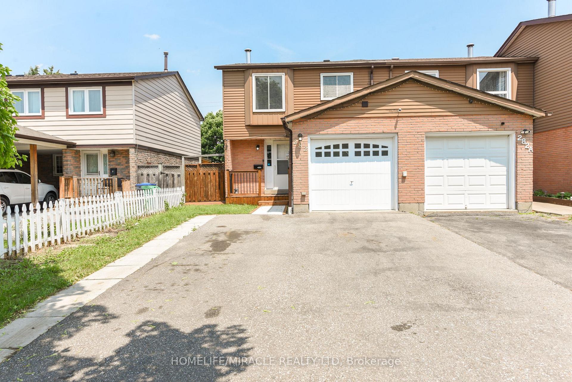 Front of 282 Royal Salisbury Way