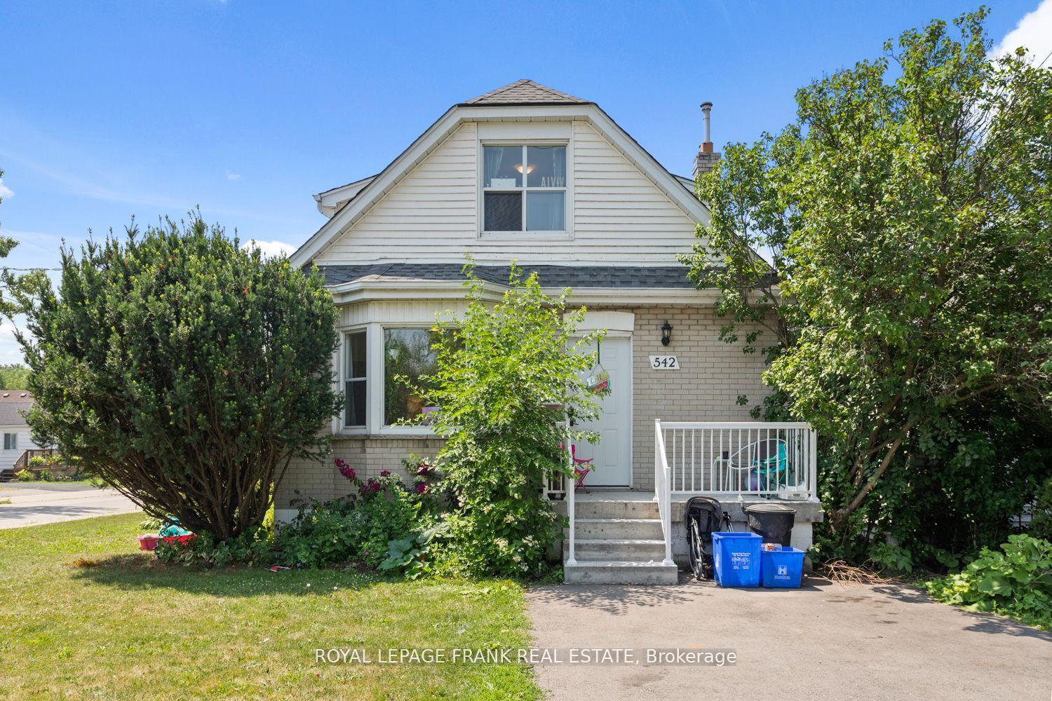 Front of 542 Walmer Road