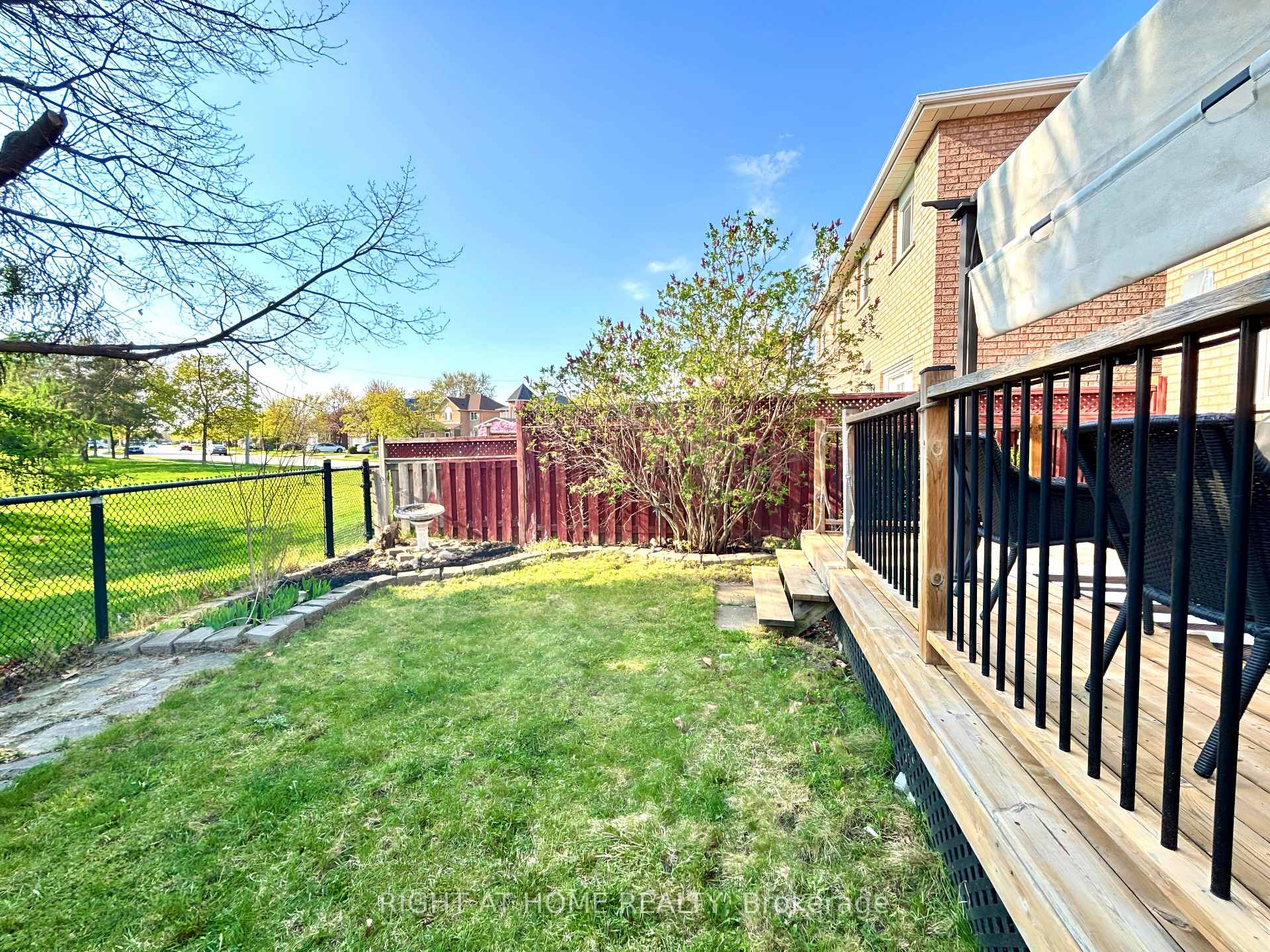 Photo 21 of 5 Torada Court, Brampton, Snelgrove — HOMEH