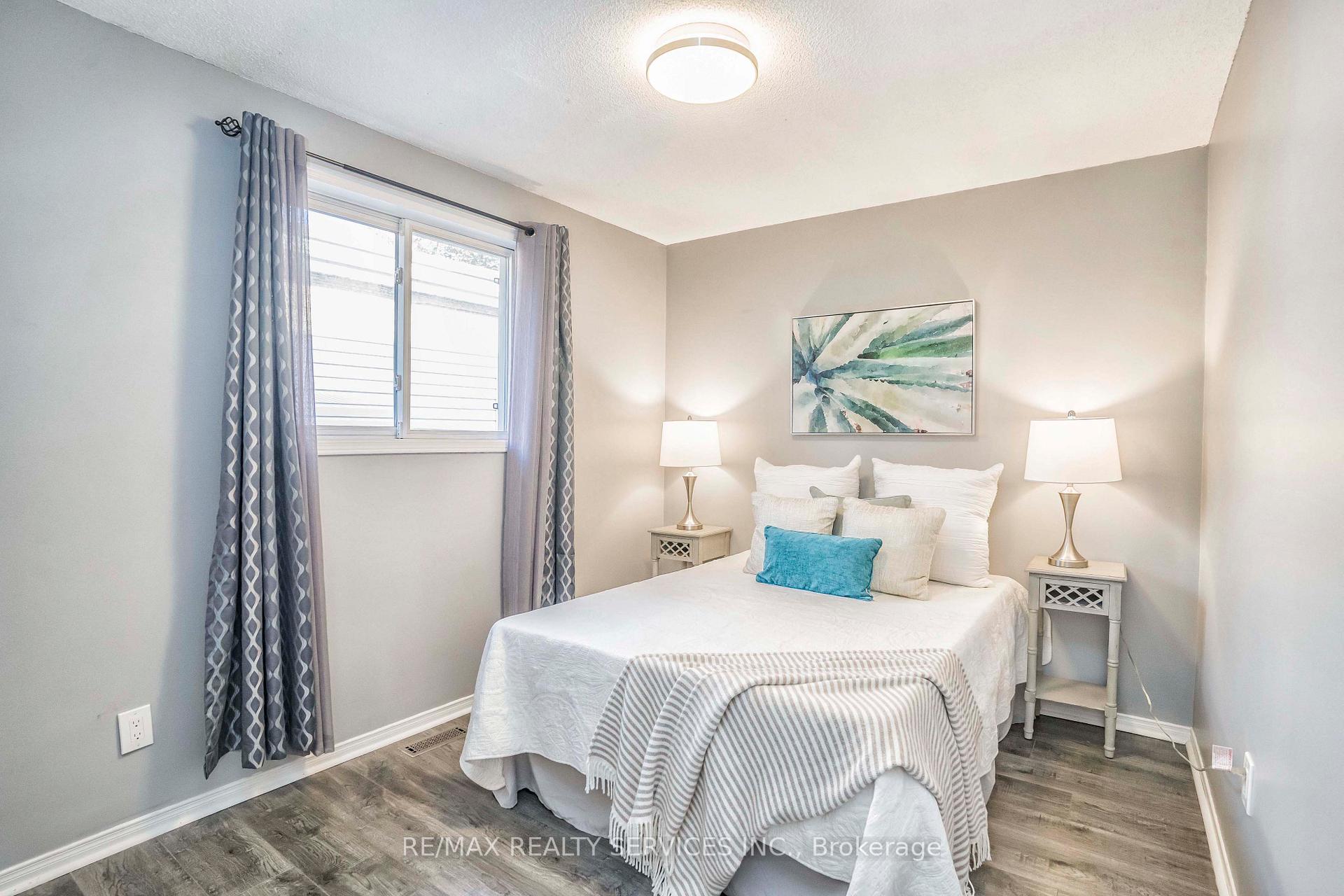 Photo 25 of 66 Tindale Road, Brampton, Madoc — HOMEH