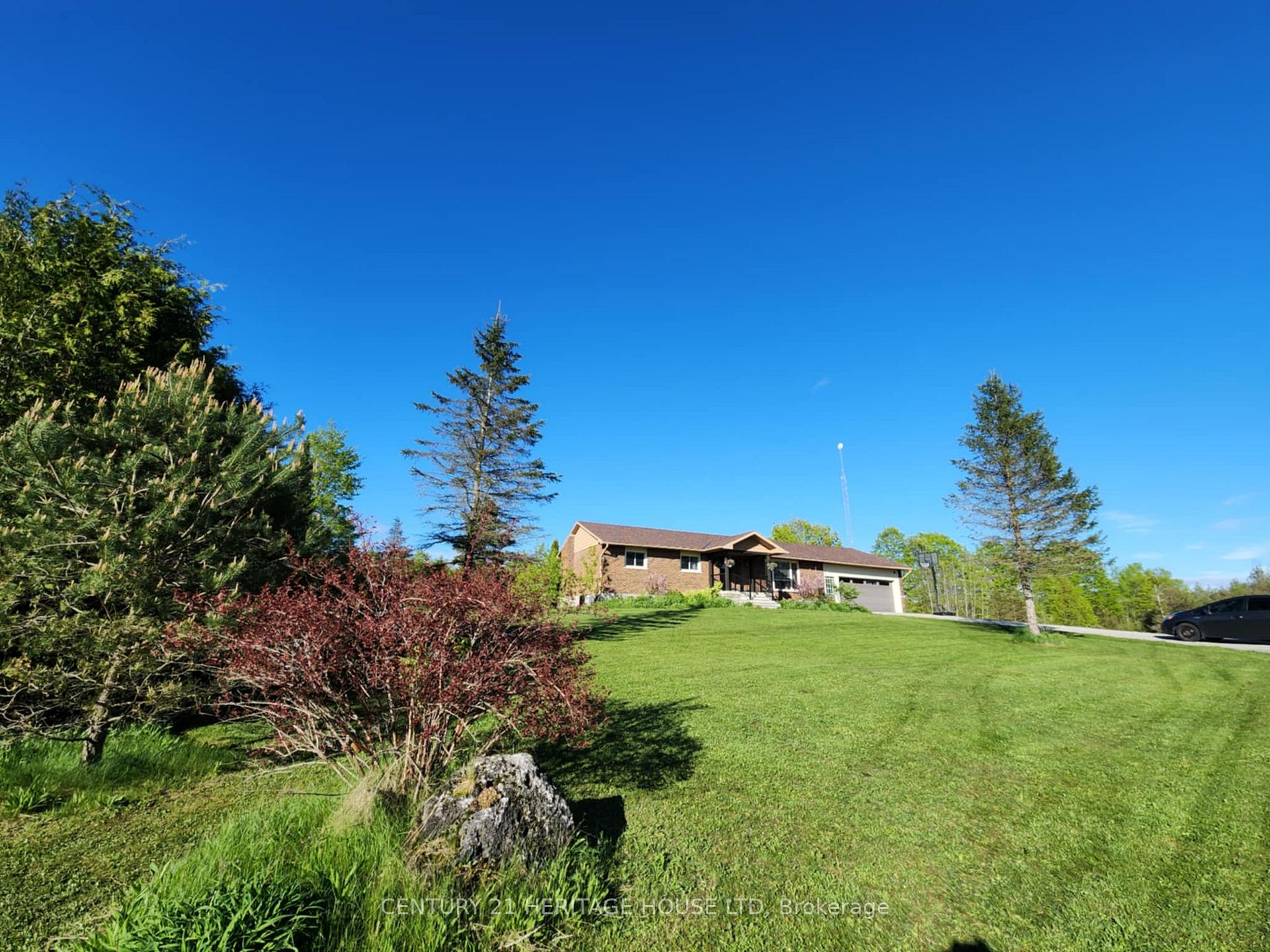 Photo 1 of 580330 Sideroad 60, R.R.#1 Side Road, Chatsworth — HOMEH