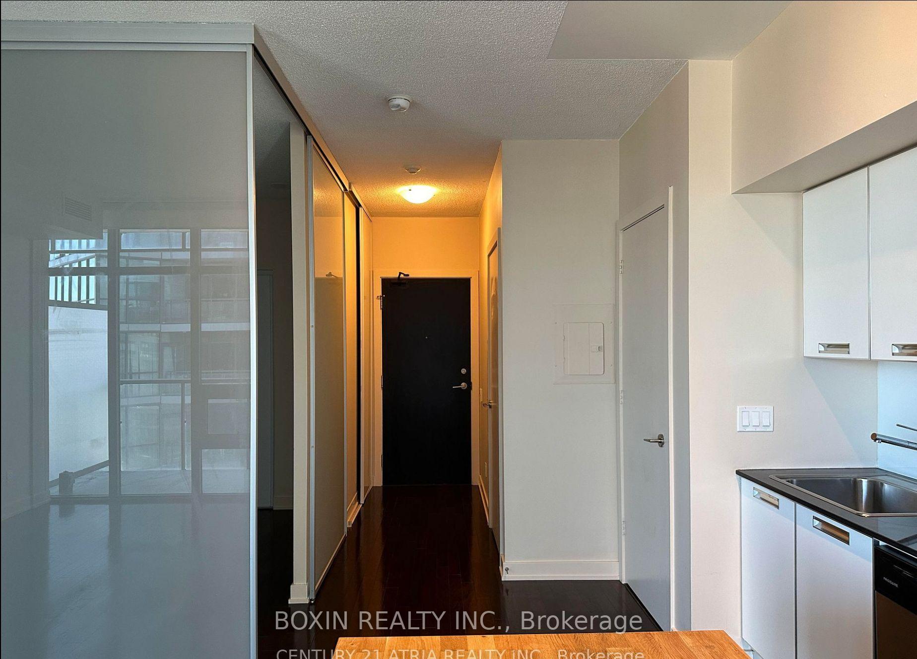 Photo 9 of Unit 2312, 33 Charles Street E, Toronto, Church-Yonge Corridor — HOMEH