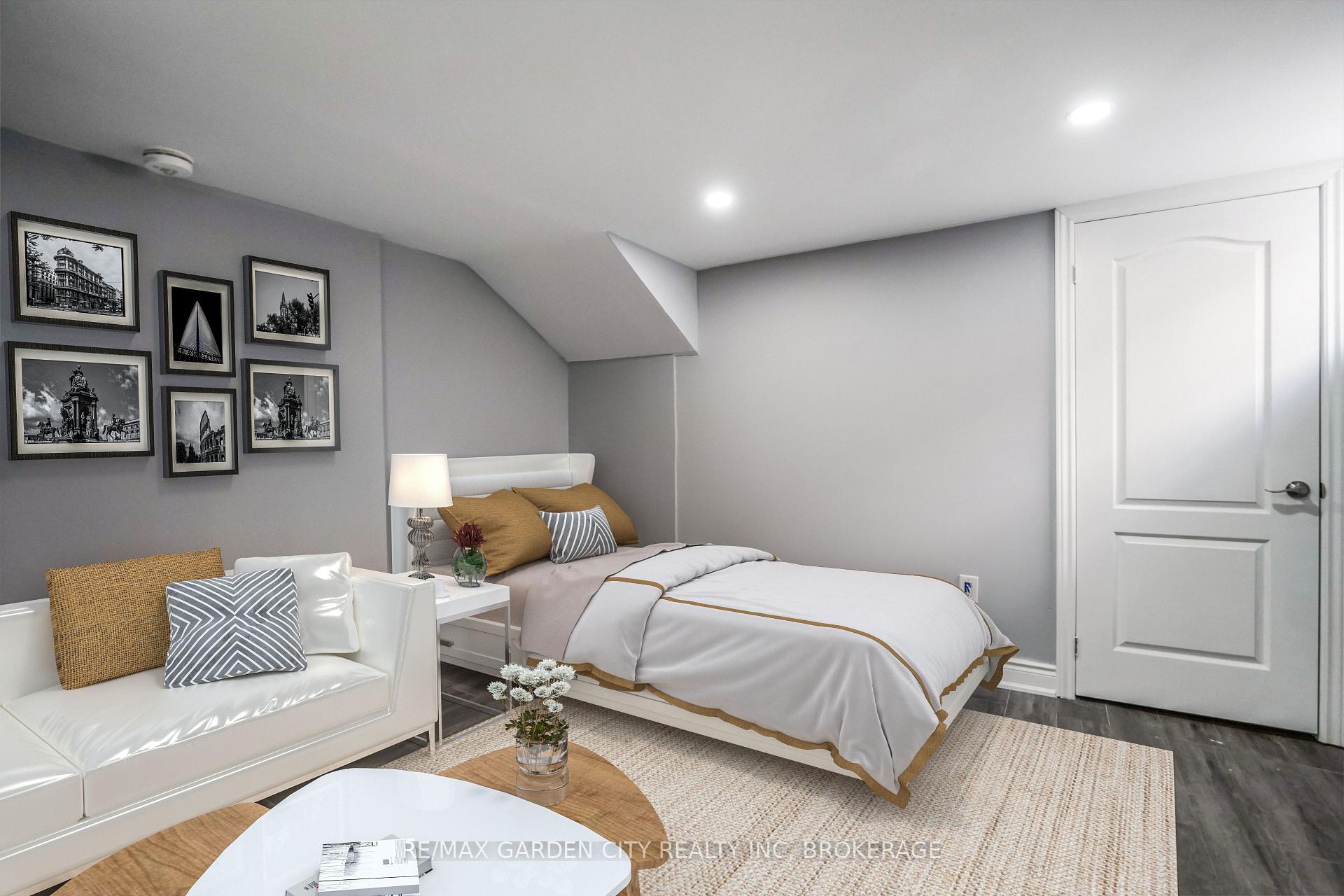 Photo 7 of Unit 5, 104 Haig Street, St. Catharines, Haig — HOMEH