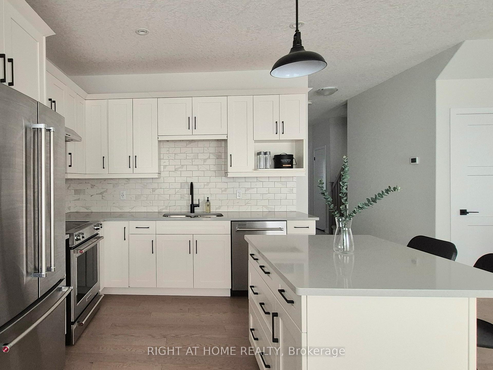 Photo 10 of 89 Archer Avenue, Collingwood — HOMEH
