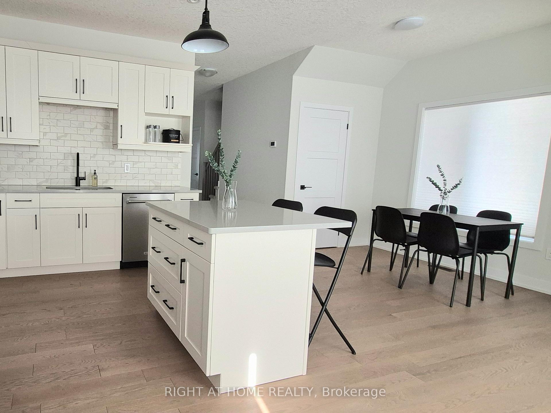 Photo 14 of 89 Archer Avenue, Collingwood — HOMEH