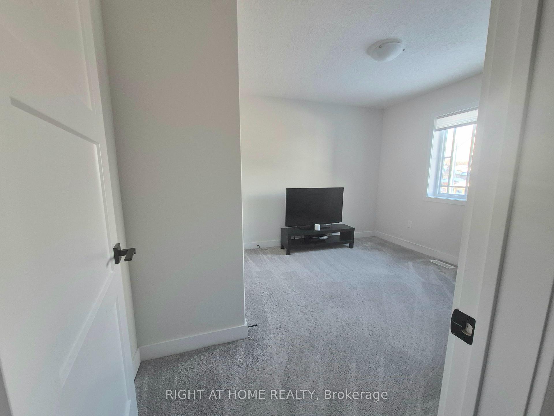 Photo 26 of 89 Archer Avenue, Collingwood — HOMEH