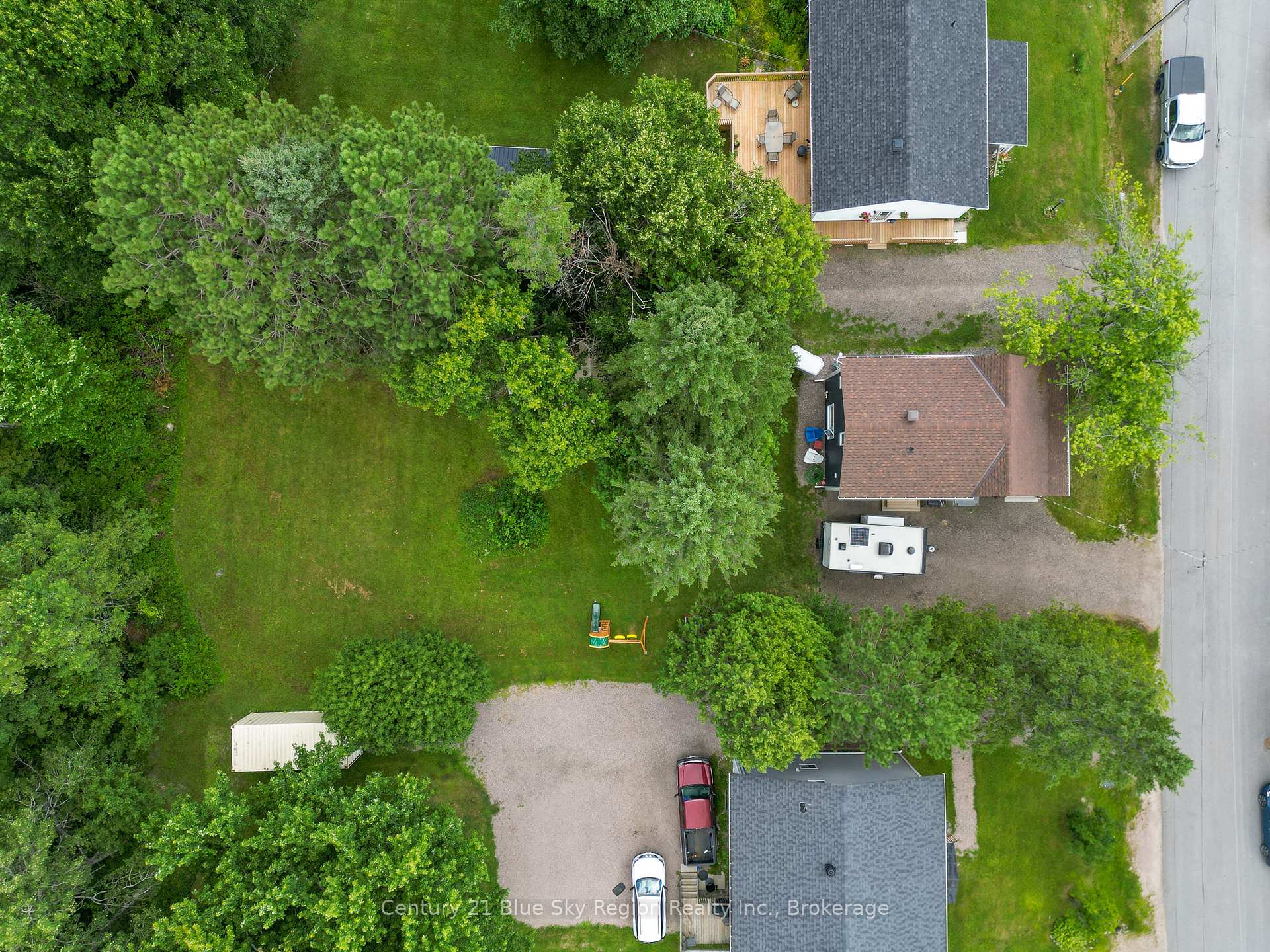 Photo 4 of 360 Spetz Avenue, Powassan — HOMEH