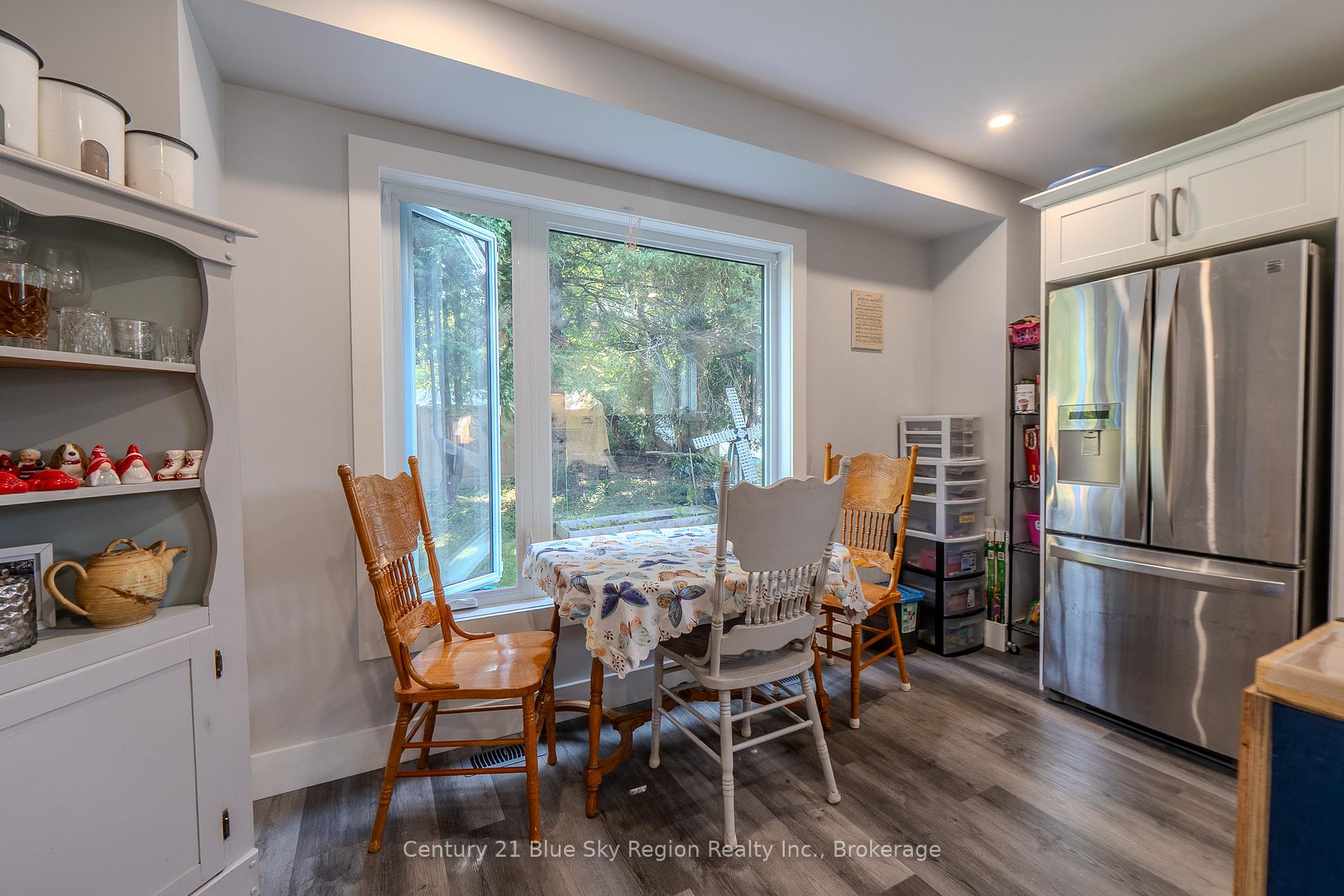 Photo 14 of 360 Spetz Avenue, Powassan — HOMEH