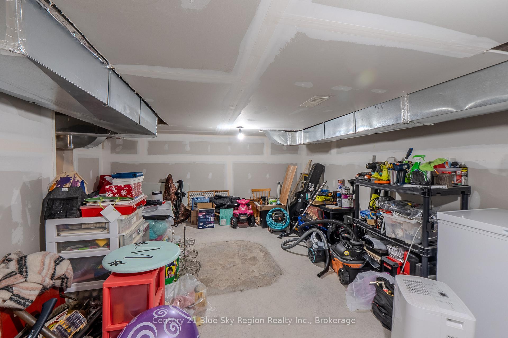Photo 28 of 360 Spetz Avenue, Powassan — HOMEH