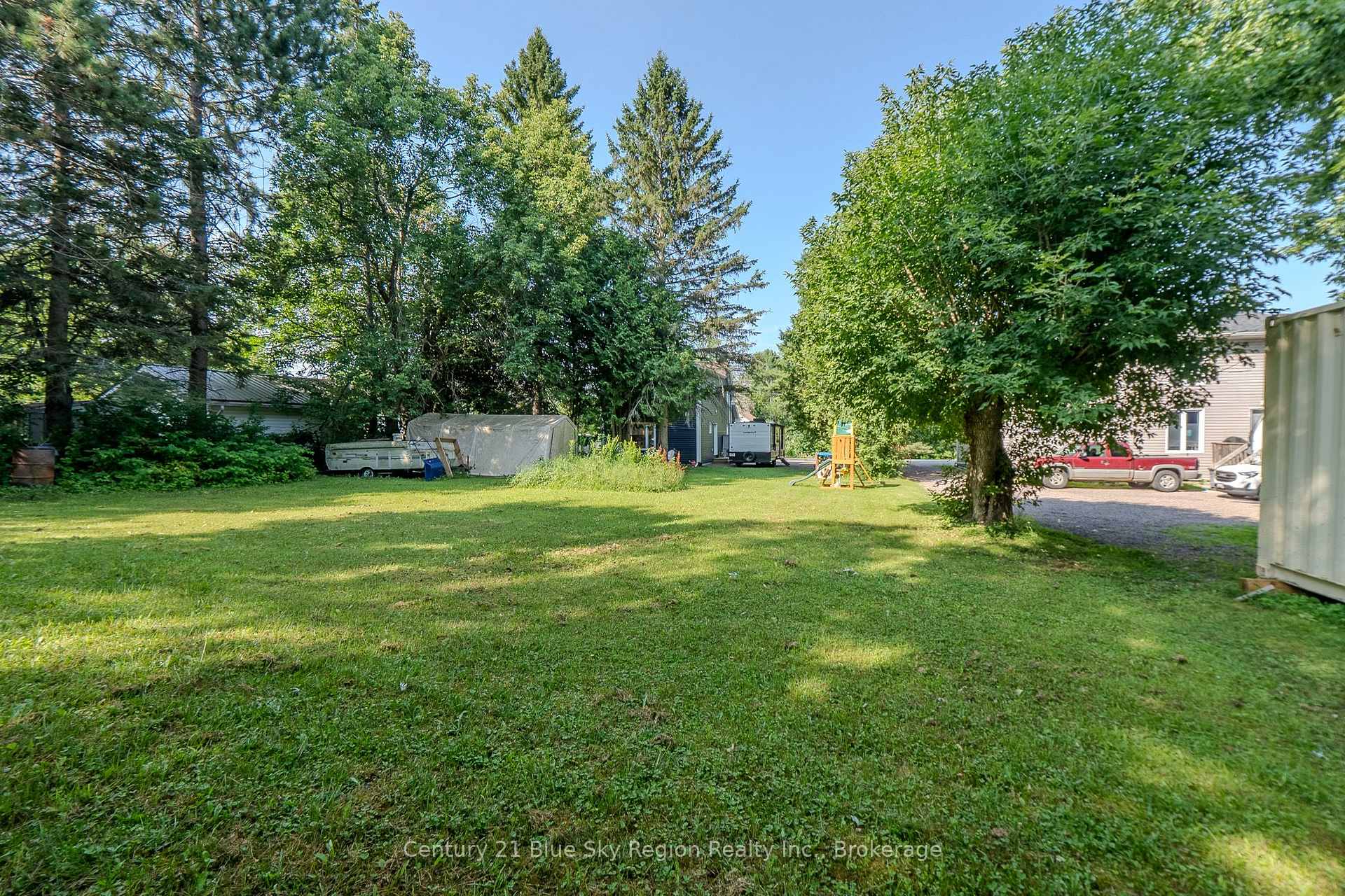 Photo 35 of 360 Spetz Avenue, Powassan — HOMEH