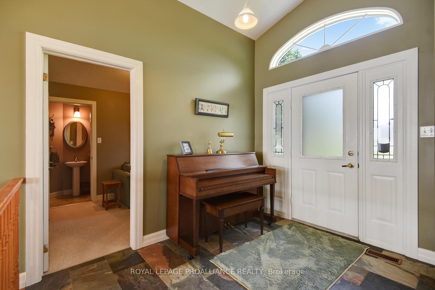 Photo 13 of 2505 County Road 2, Edwardsburgh/Cardinal, Edwardsburgh/Cardinal Twp — HOMEH