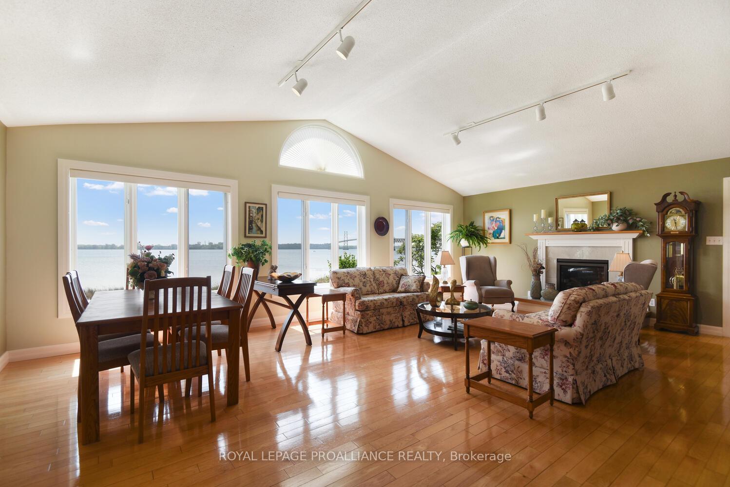 Photo 14 of 2505 County Road 2, Edwardsburgh/Cardinal, Edwardsburgh/Cardinal Twp — HOMEH