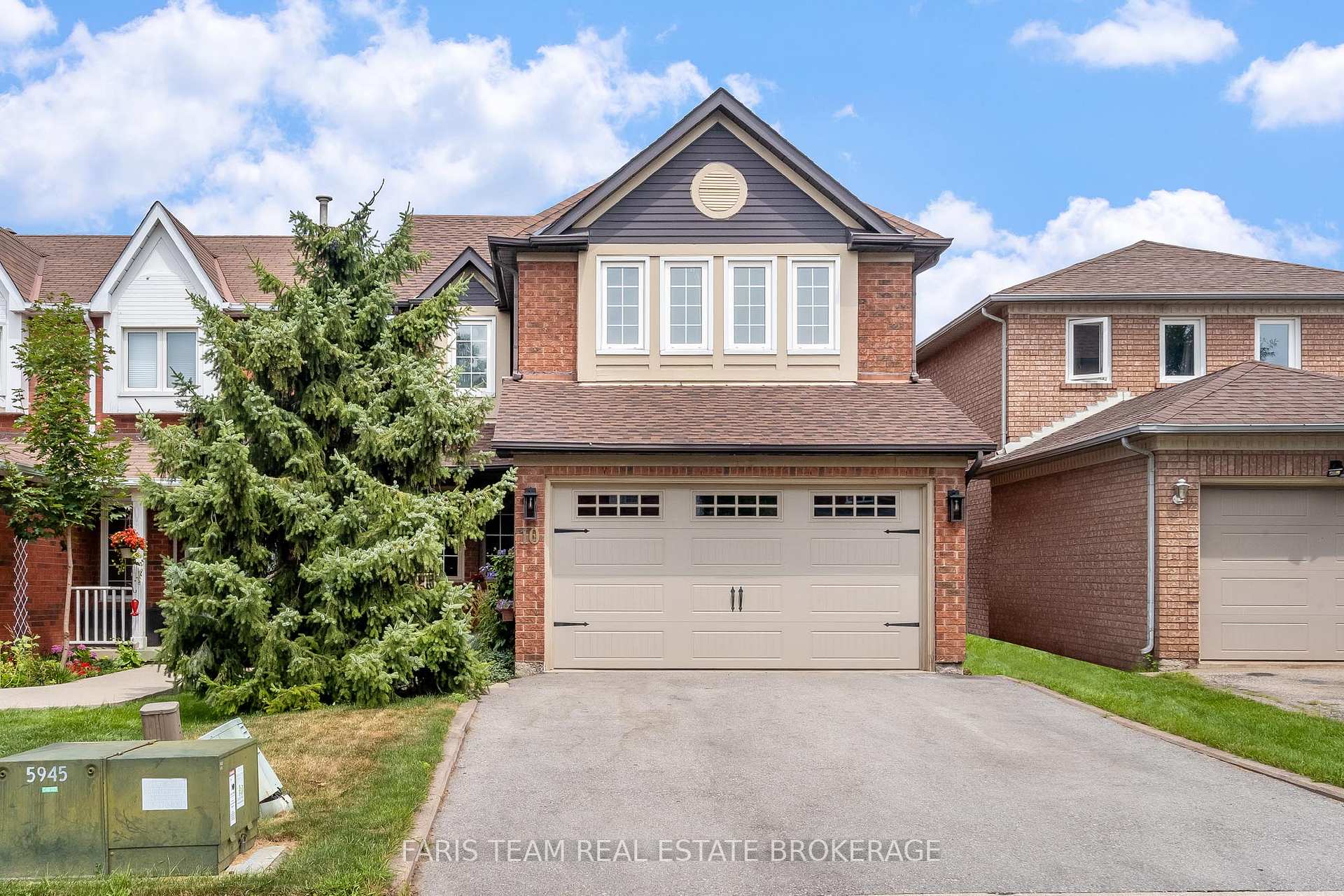 Photo 13 of 10 Ural Circle, Brampton, Sandringham-Wellington — HOMEH