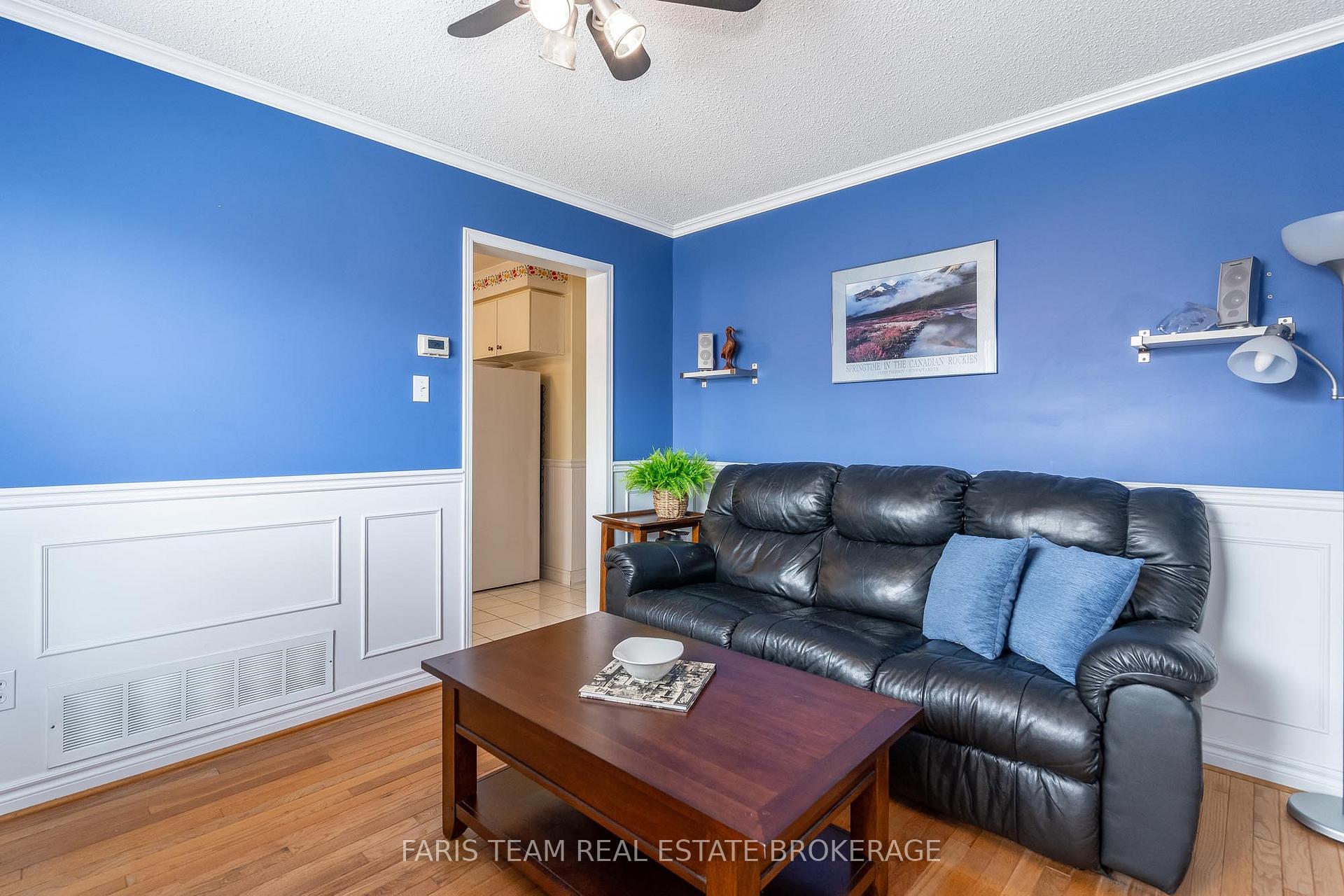 Photo 5 of 10 Ural Circle, Brampton, Sandringham-Wellington — HOMEH