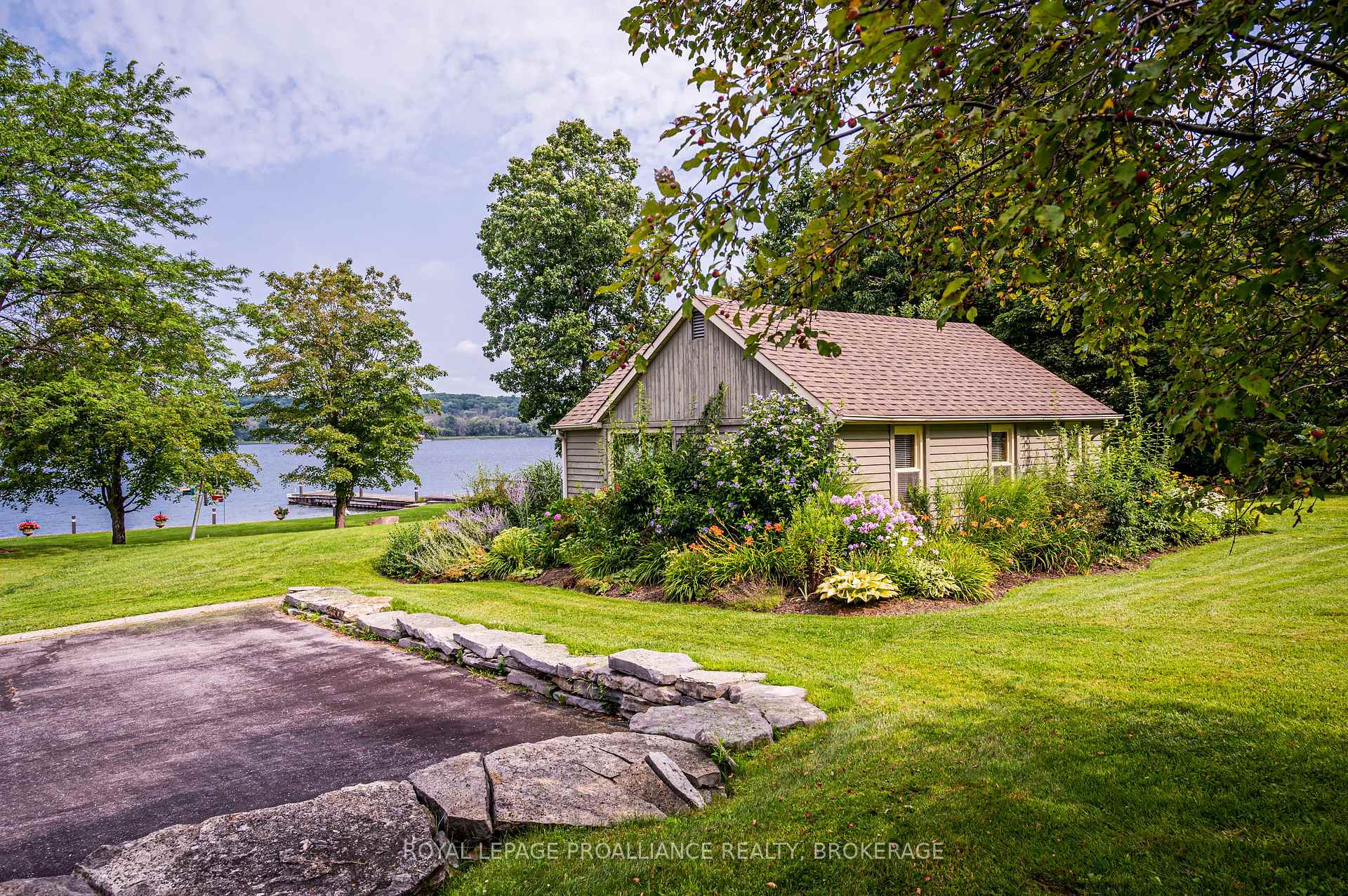 Photo 37 of 96 & 88 Spithead Road, Frontenac Islands, The Islands — HOMEH