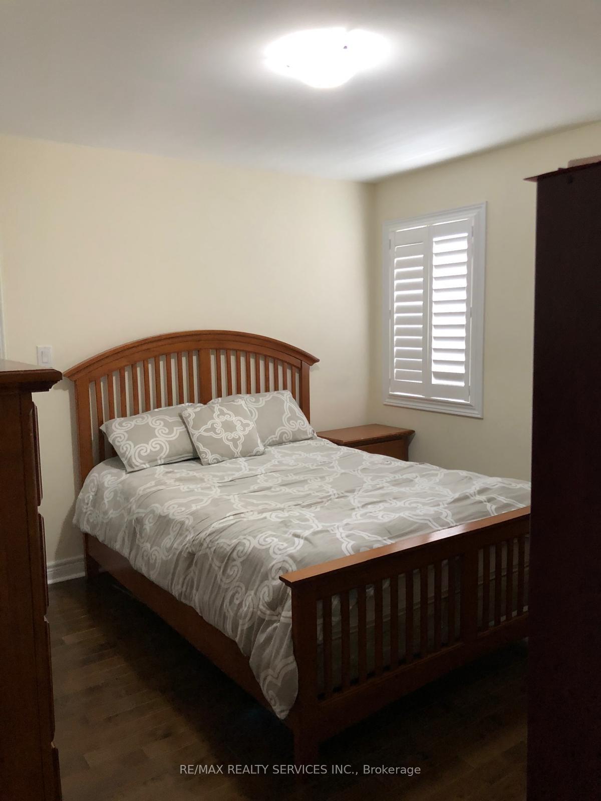 Photo 1 of 9 Beechmont Drive, Brampton, Credit Valley — HOMEH