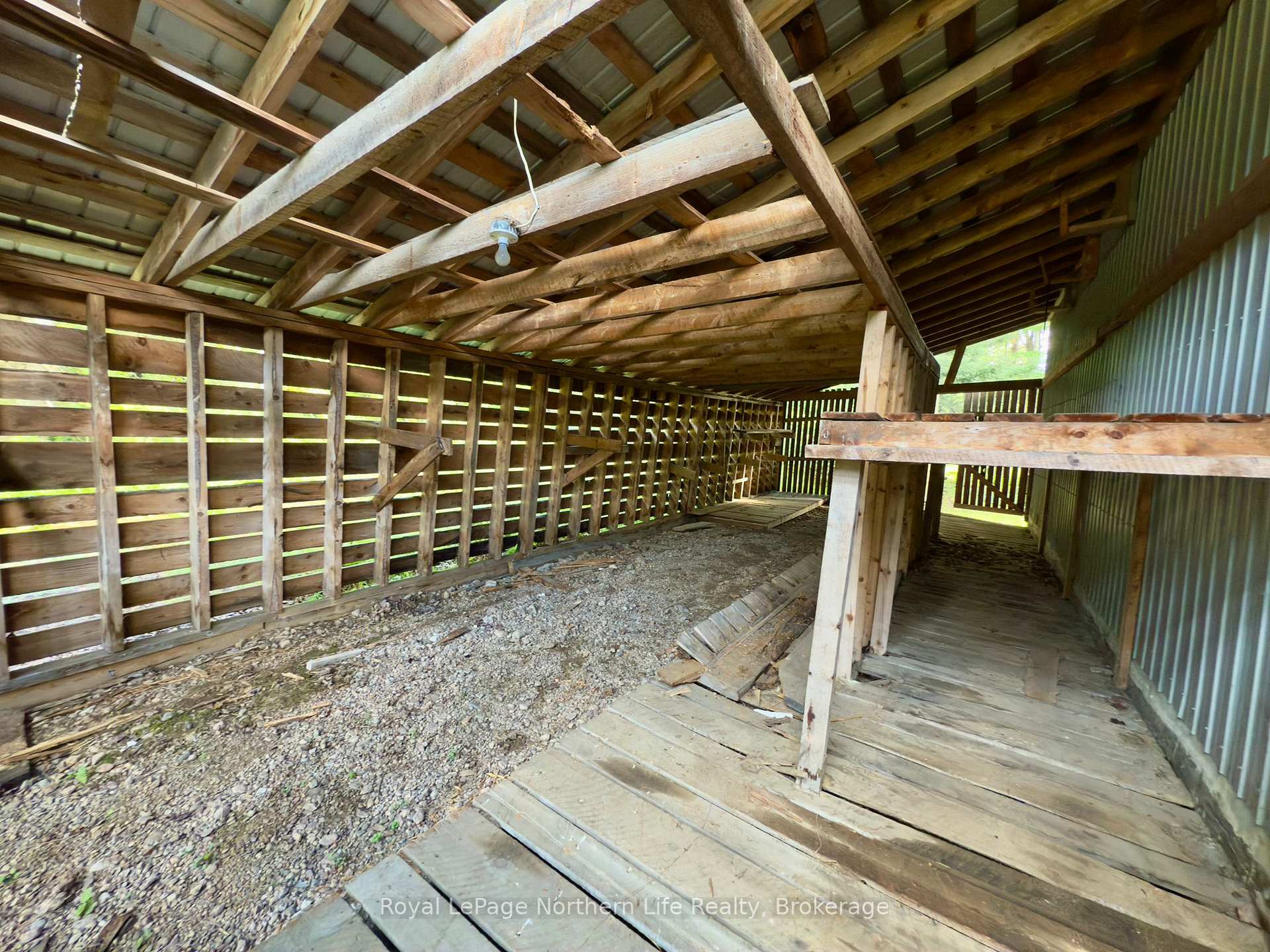 Photo 9 of 736 Highway 534, Powassan — HOMEH