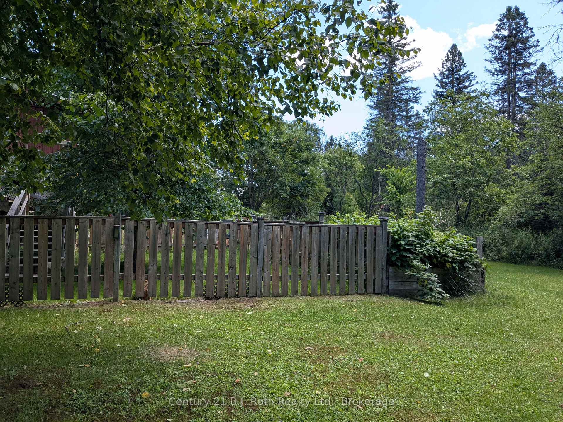 Photo 31 of 288 River Road, Magnetawan — HOMEH