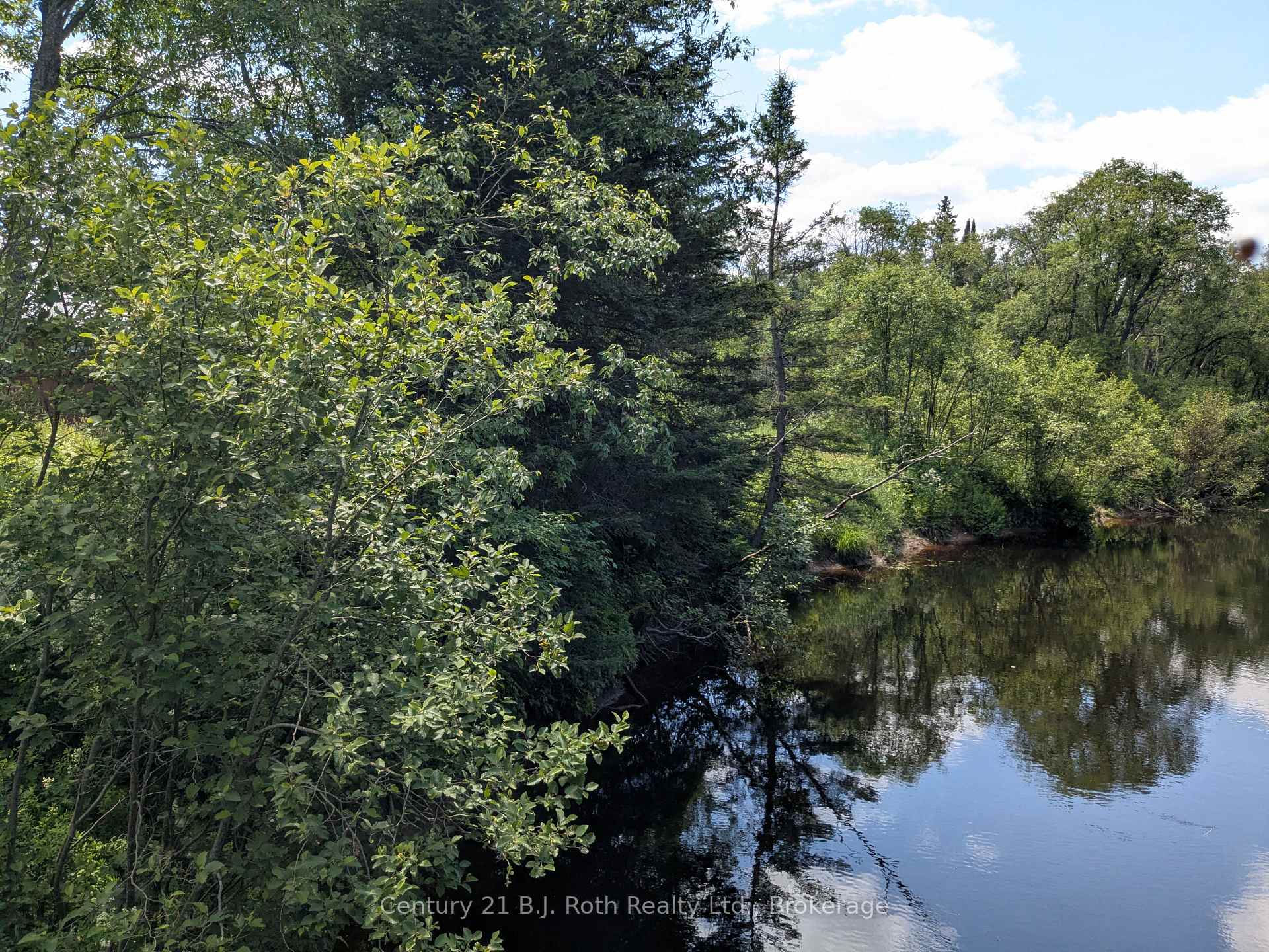 Photo 34 of 288 River Road, Magnetawan — HOMEH
