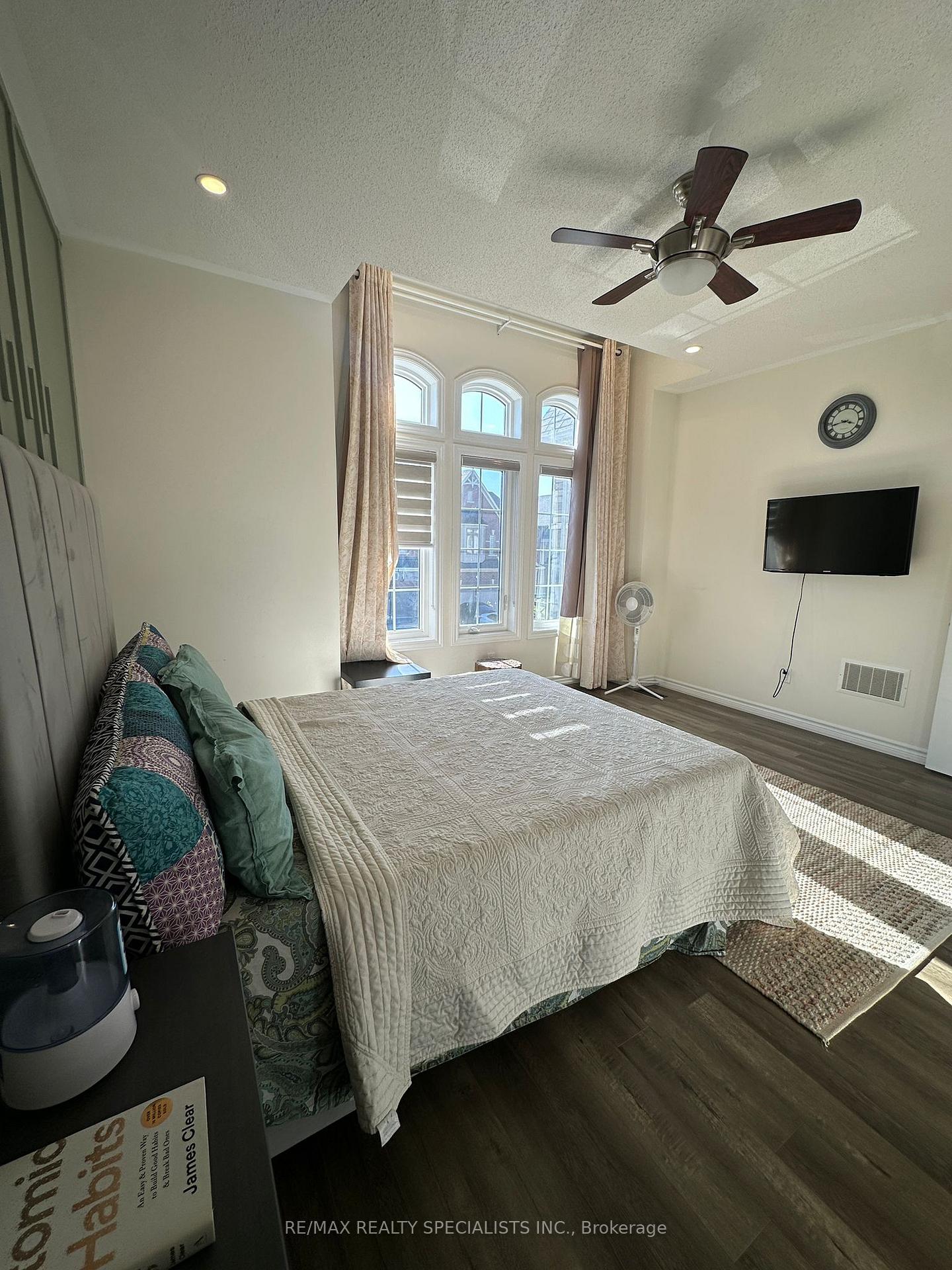 Photo 38 of Unit MAIN AND UPPER, 19 Thornvalley Terrace, Caledon, Rural Caledon — HOMEH